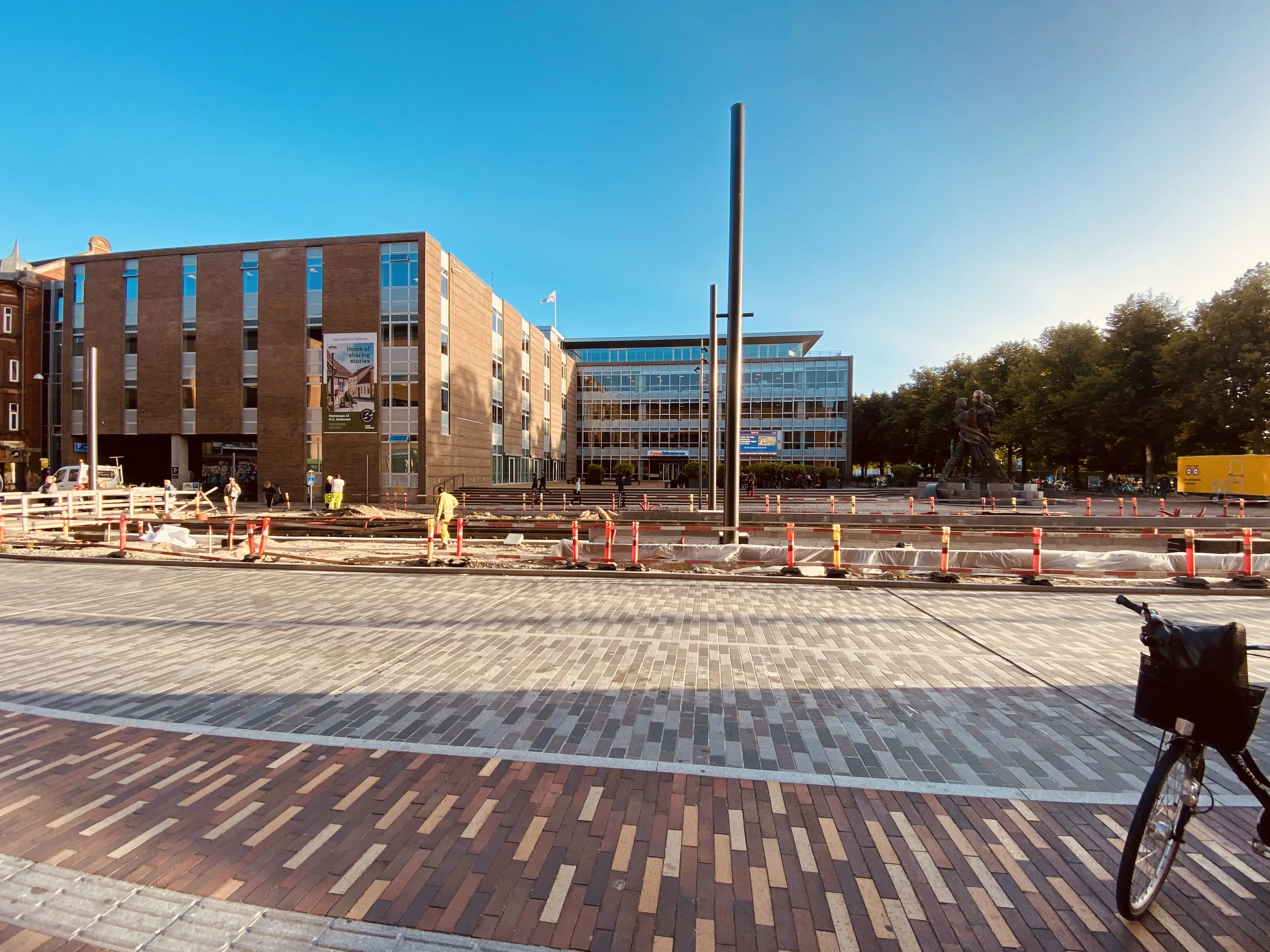 Billede af Odense Banegård Letbanestation.