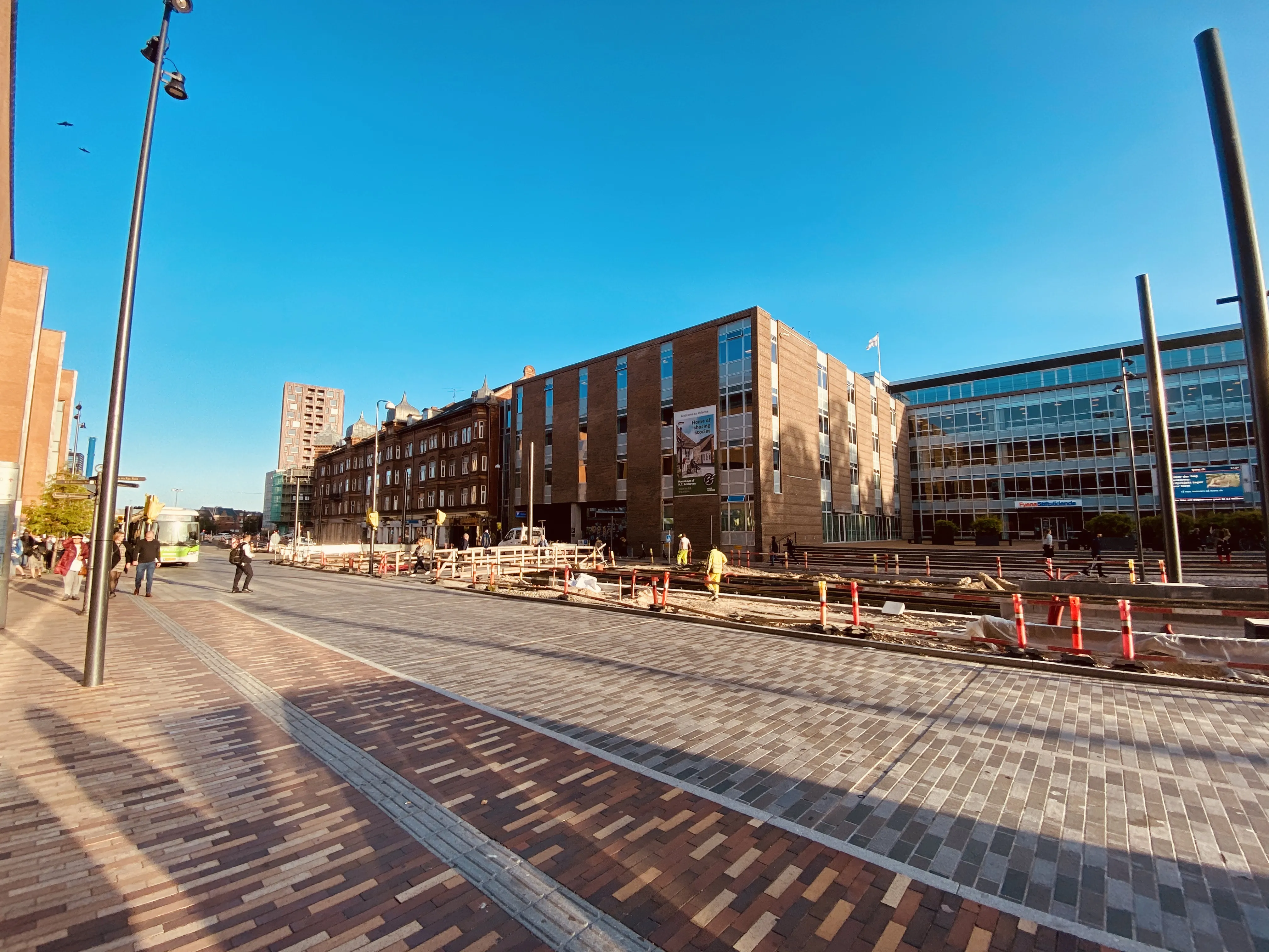 Billede af Odense Banegård Letbanestation.