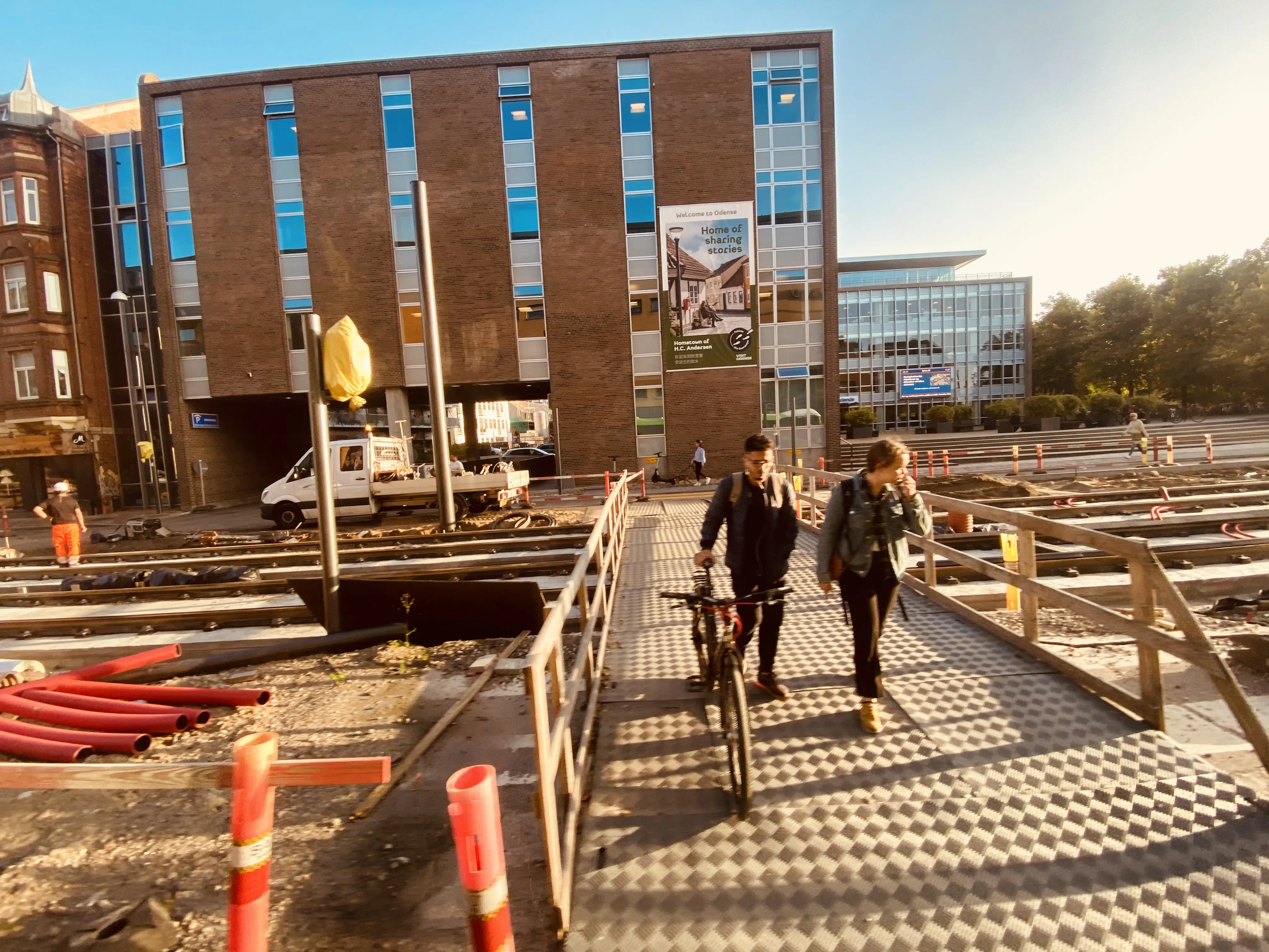 Billede af Odense Banegård Letbanestation.