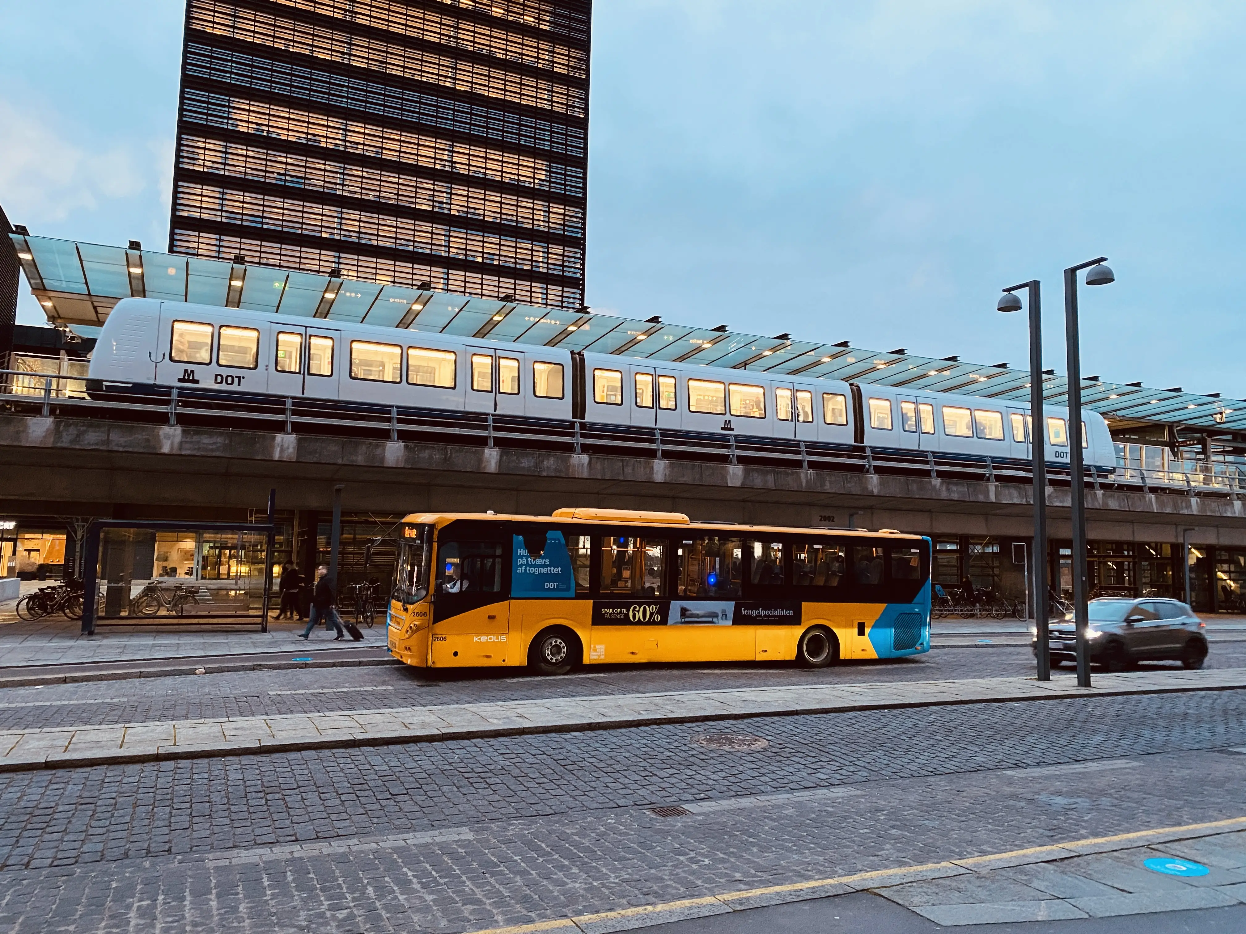 Billede af Ørestad Metrostation.