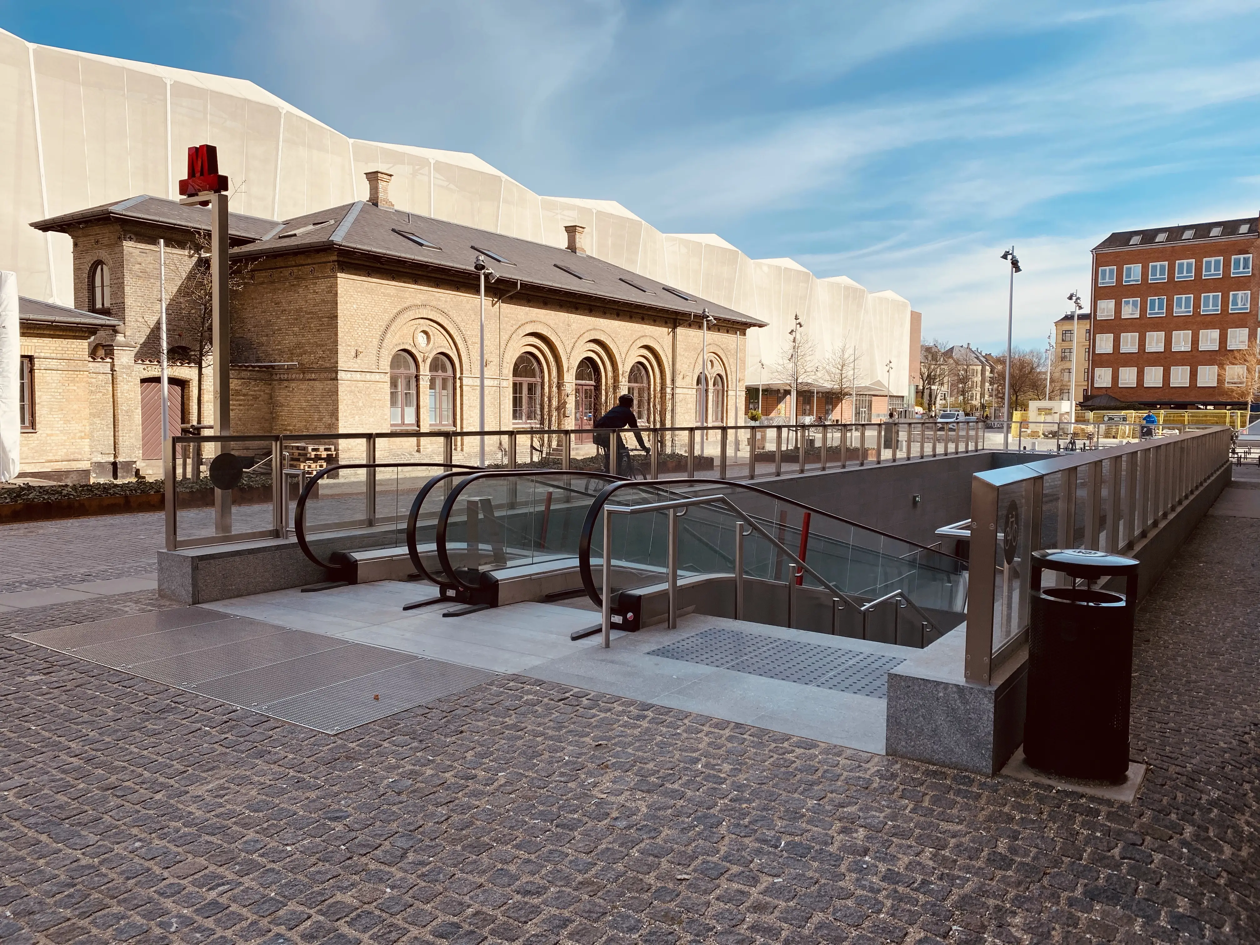 Billede af Frederiksberg Metrostation. Billede af Frederiksberg Metrostation.