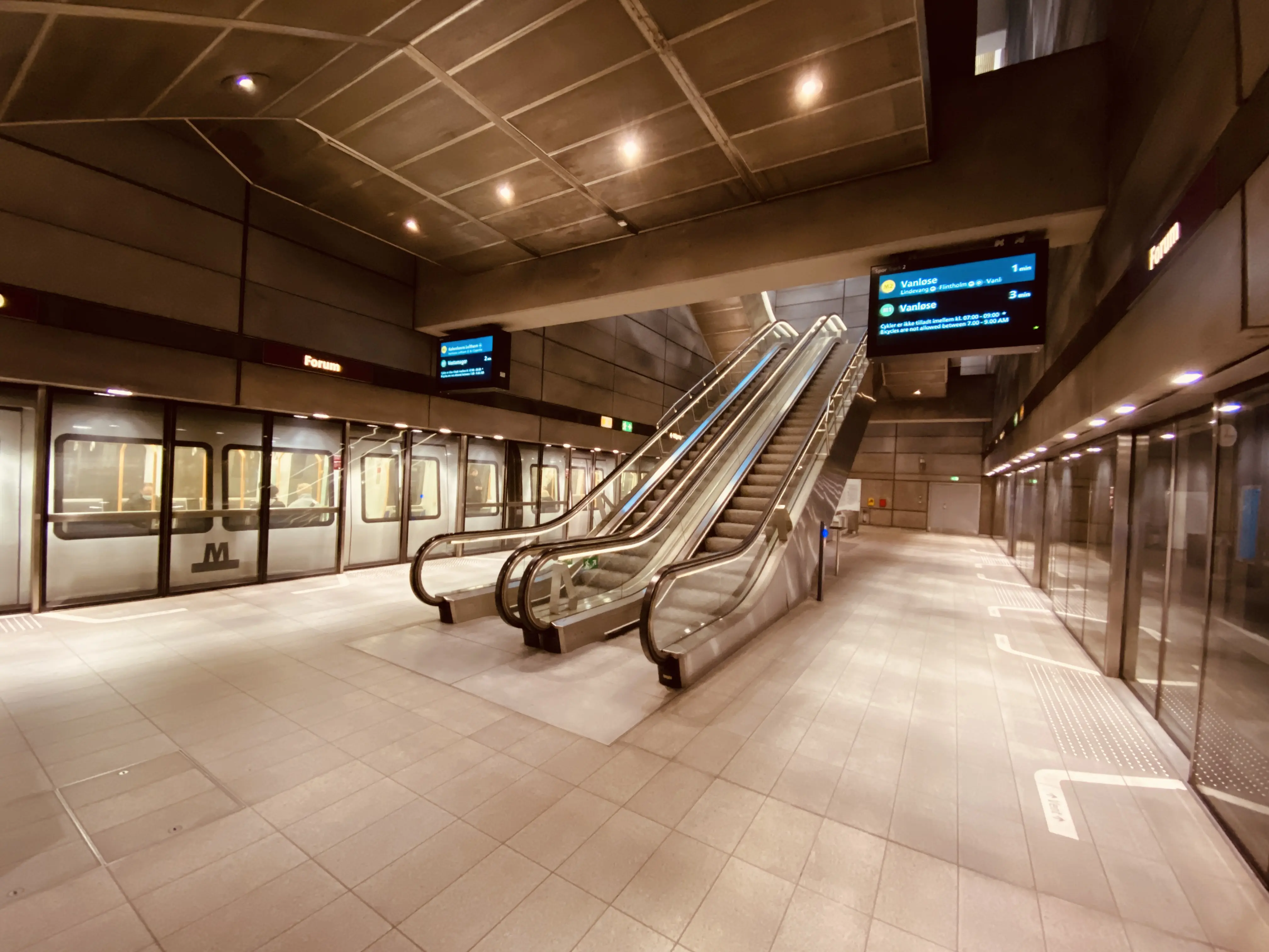 Billede af Forum Metrostation. Billede af Forum Metrostation.