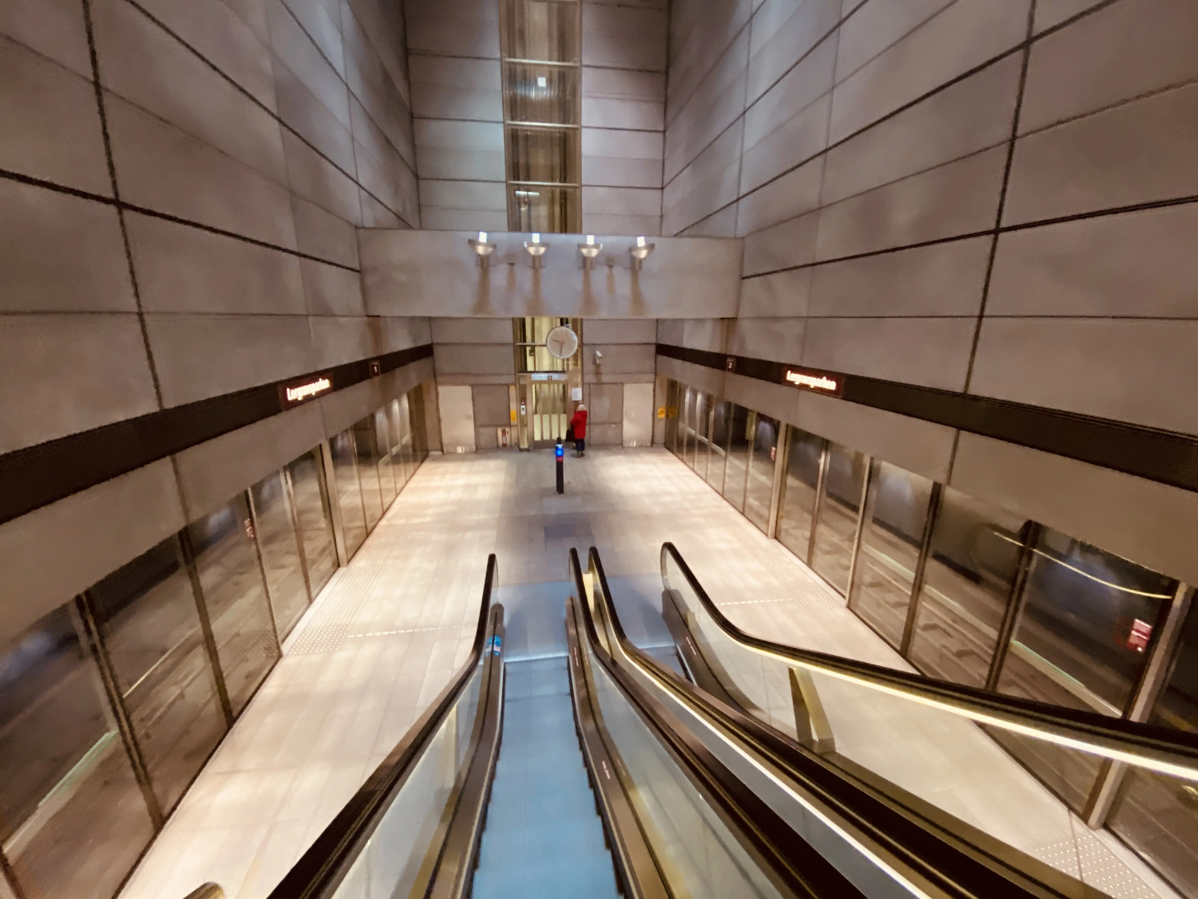 Billede af Lergravsparken Metrostation. Billede af Lergravsparken Metrostation.