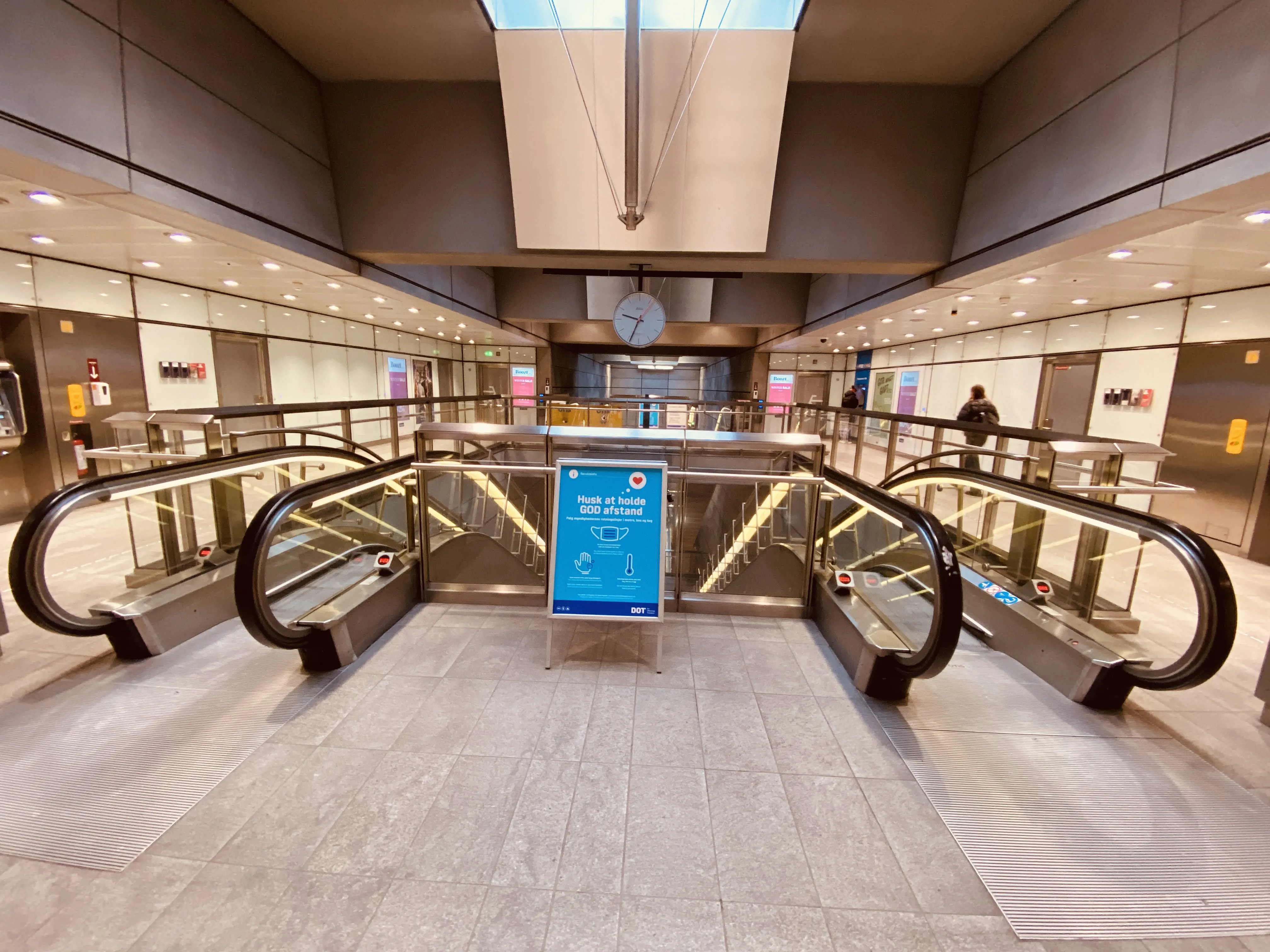 Billede af Lergravsparken Metrostation. Billede af Lergravsparken Metrostation.