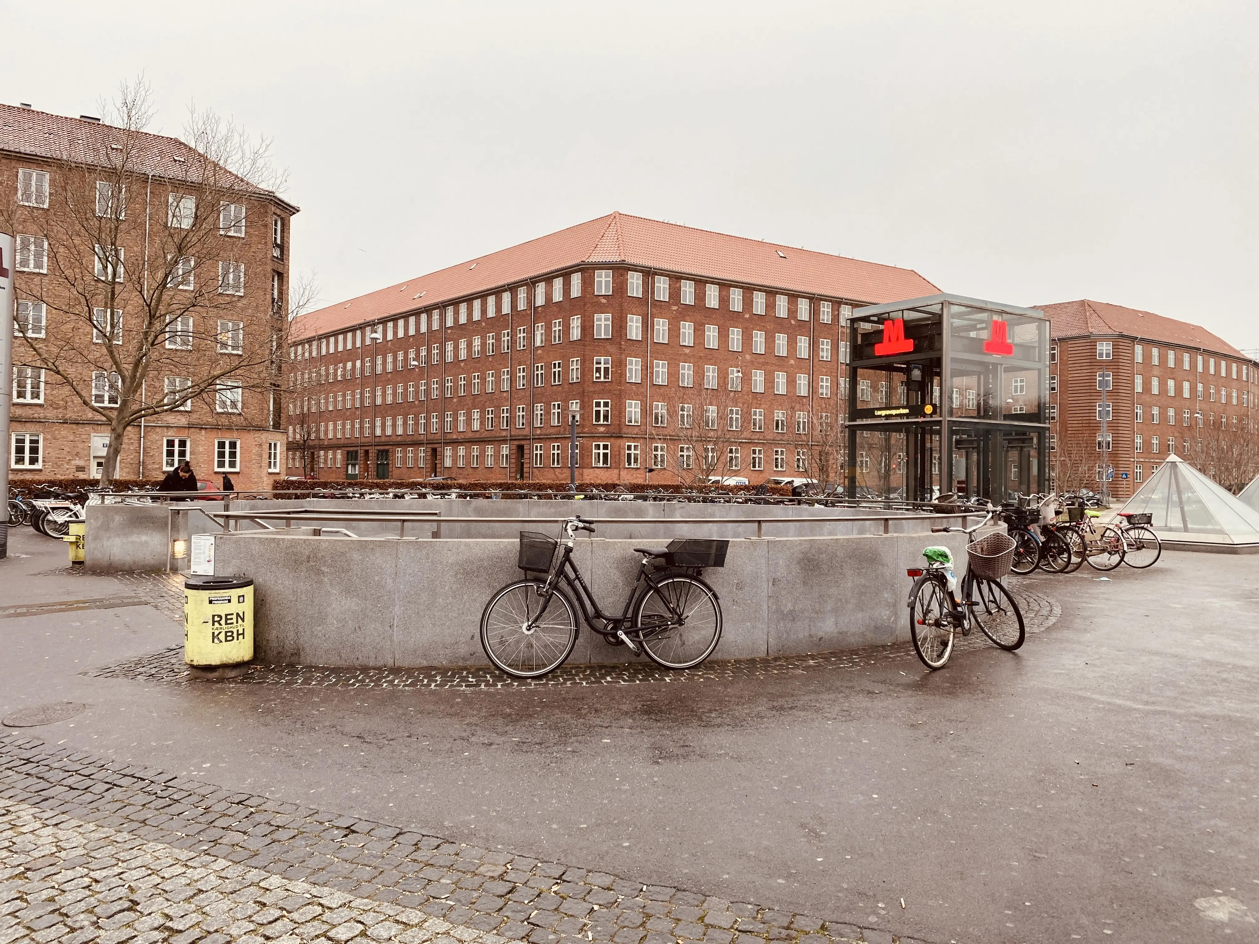 Billede af Lergravsparken Metrostation. Billede af Lergravsparken Metrostation.