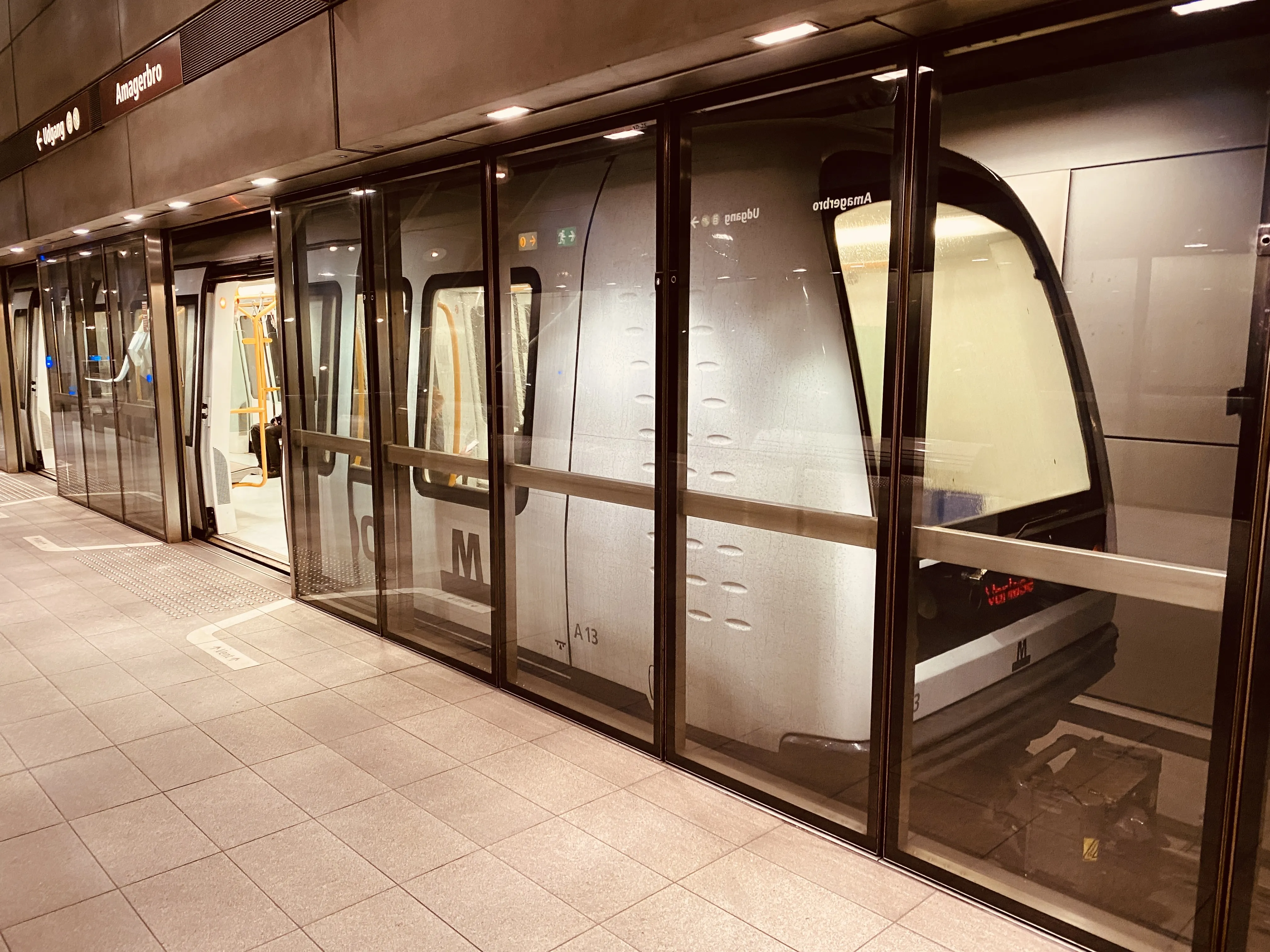 Billede af Amagerbro Metrostation.