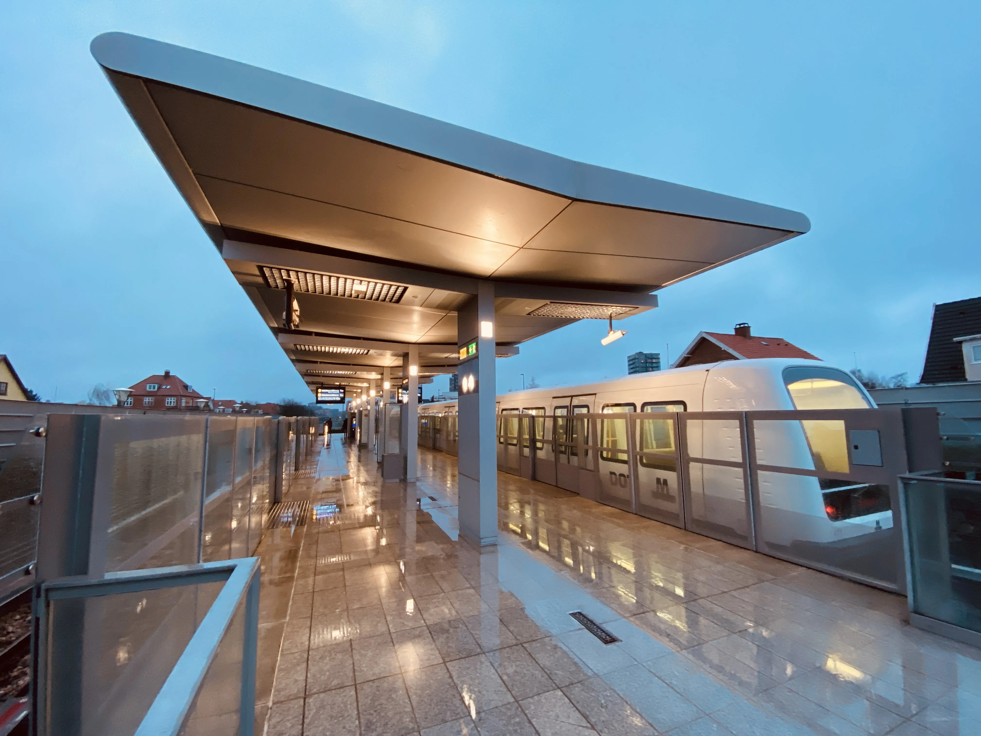 Billede af Amager Strand Metrostation. Billede af Amager Strand Metrostation.