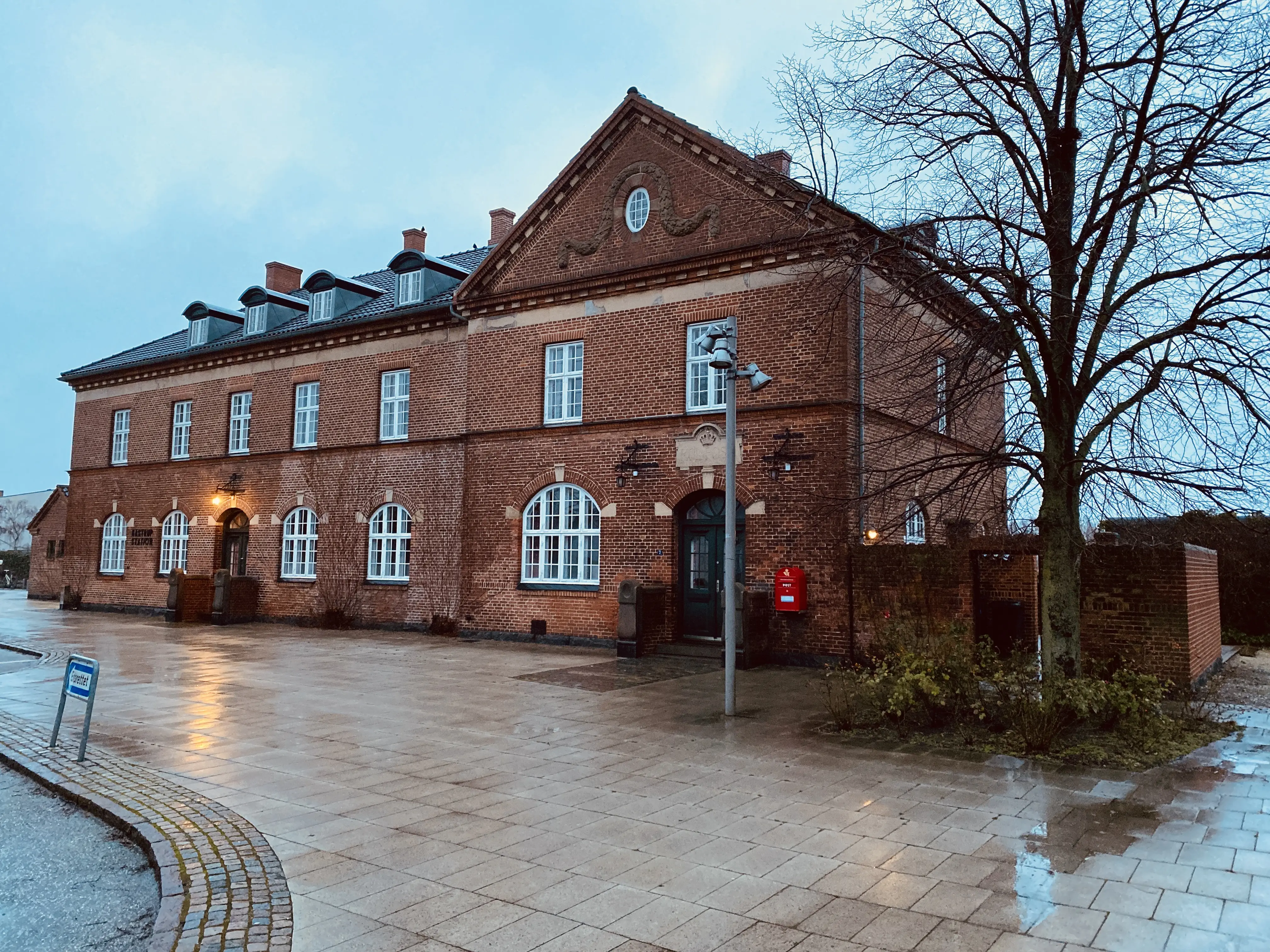 Billede af Kastrup Station. Billede af Kastrup Station.