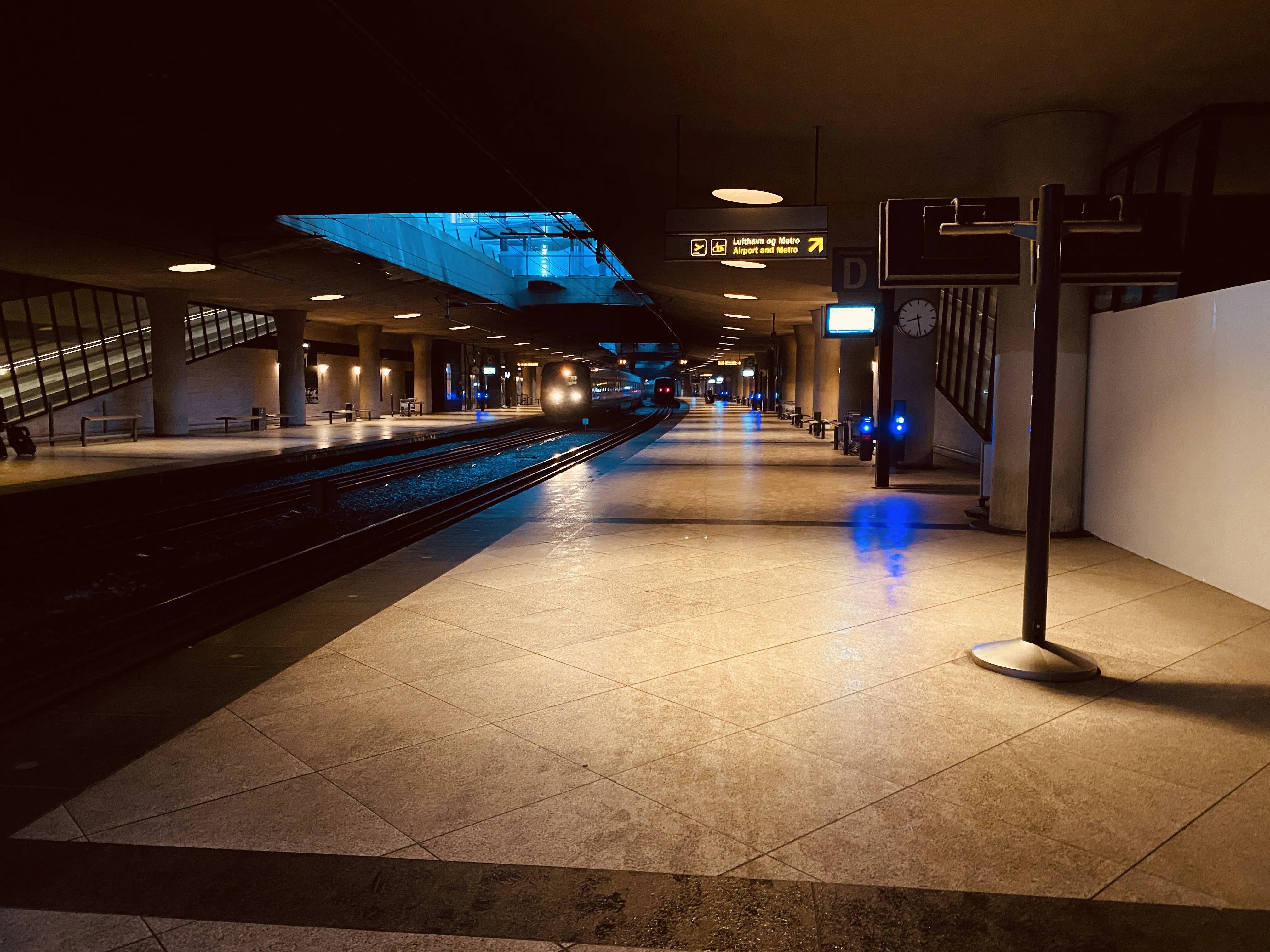 Billede af CPH Lufthavn Station. Billede af CPH Lufthavn Station.