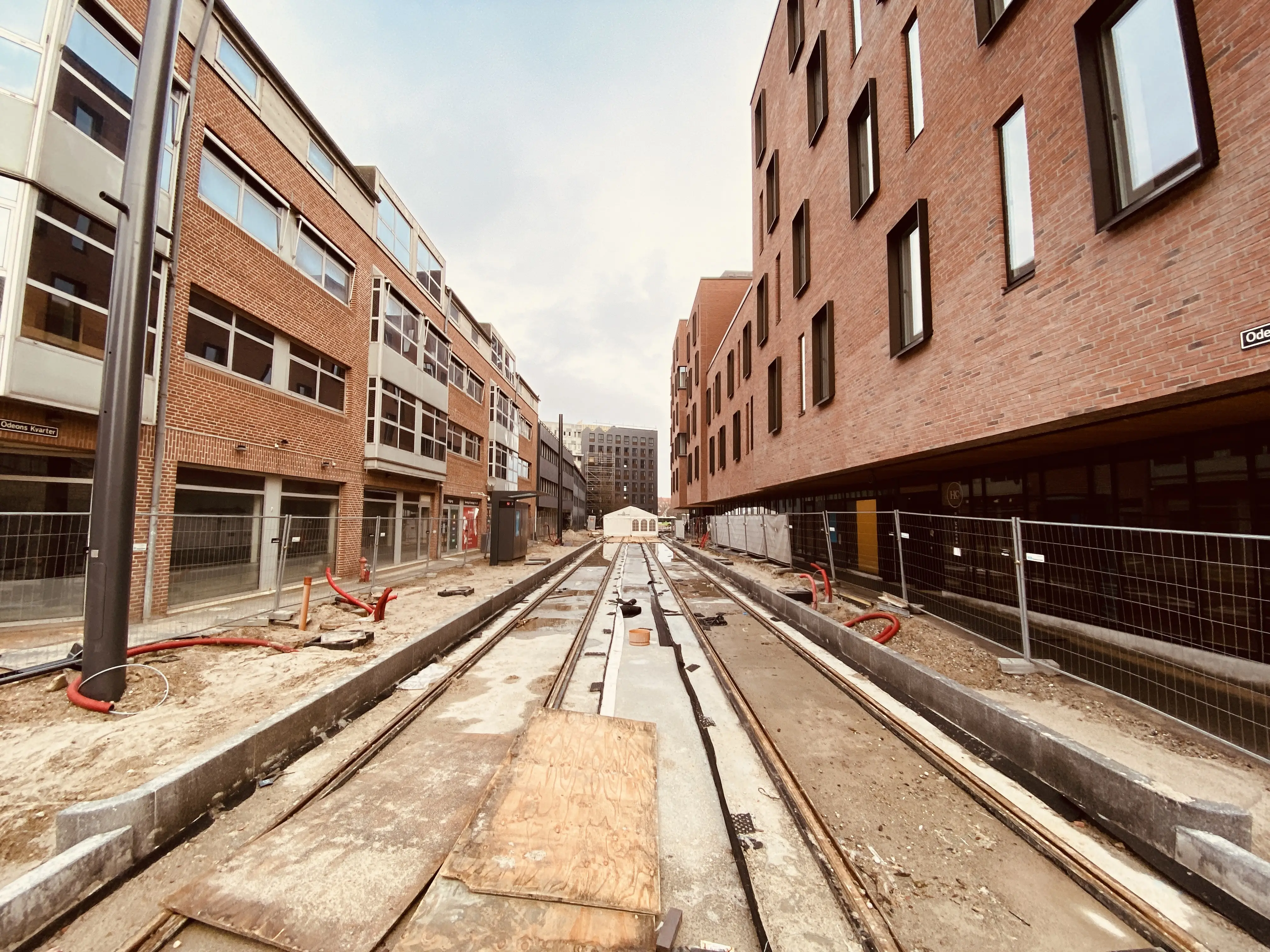 Billede af Odeon Letbanestation.