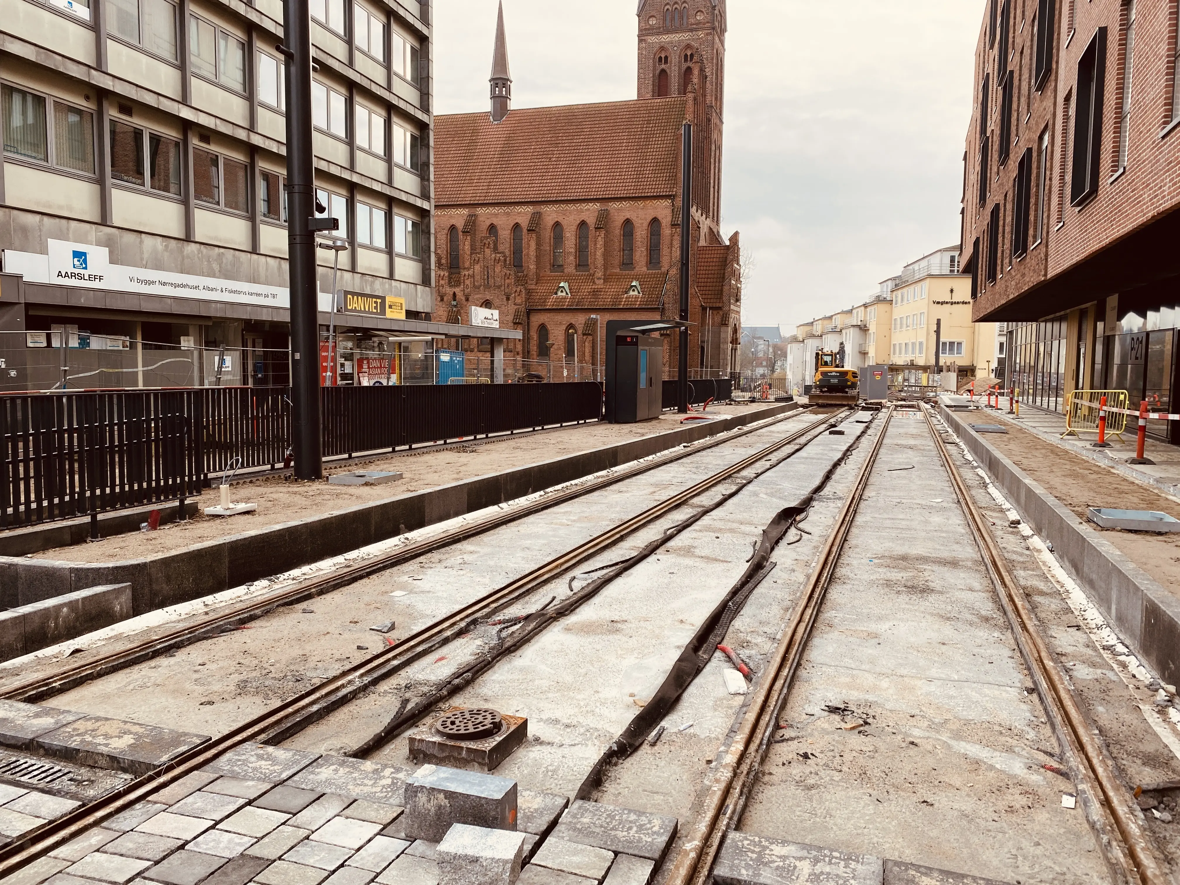 Billede af Albani Torv Letbanestation. Billede af Albani Torv Letbanestation.