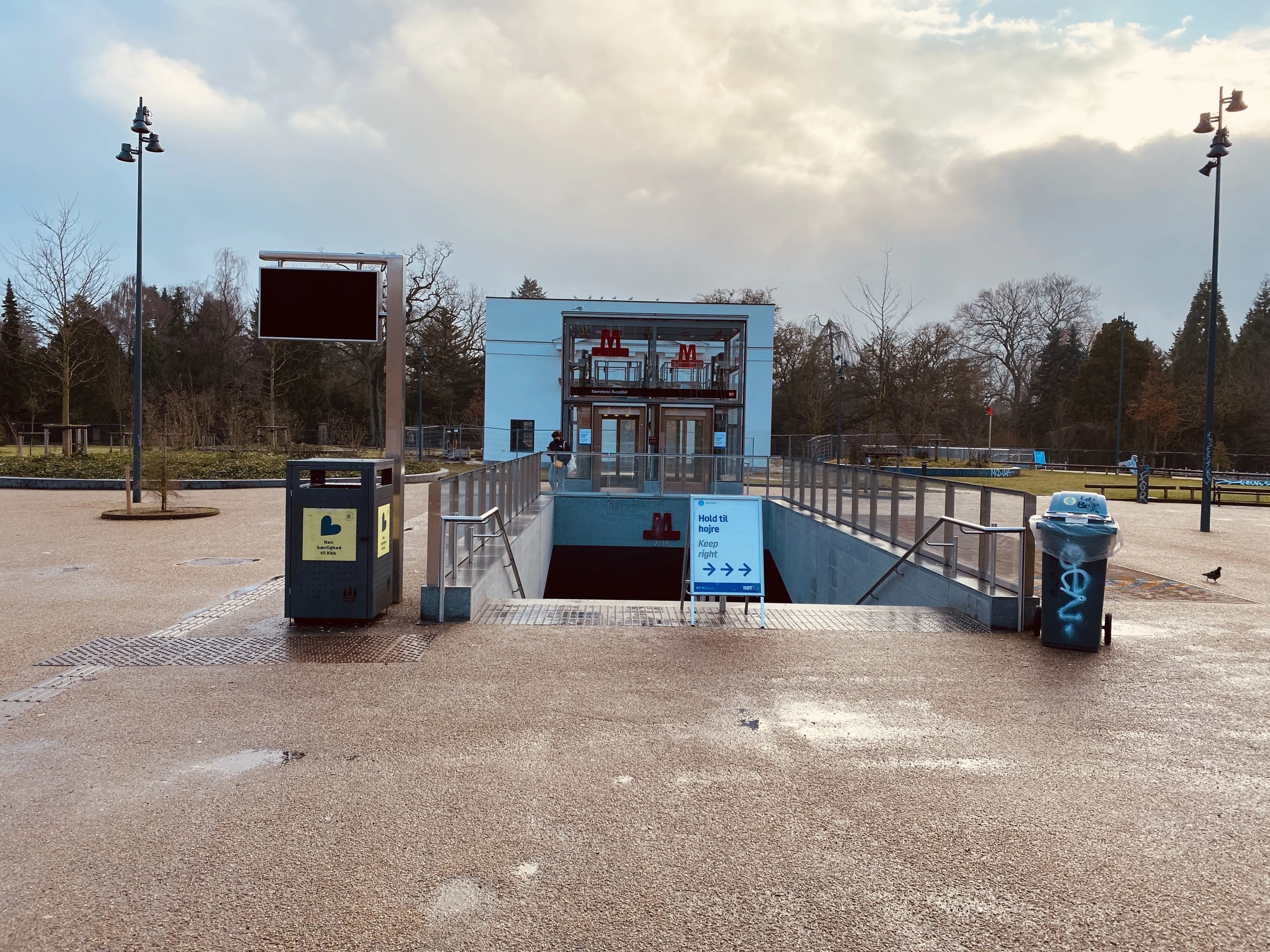Billede af Nørrebros Runddel Metrostation. Billede af Nørrebros Runddel Metrostation.