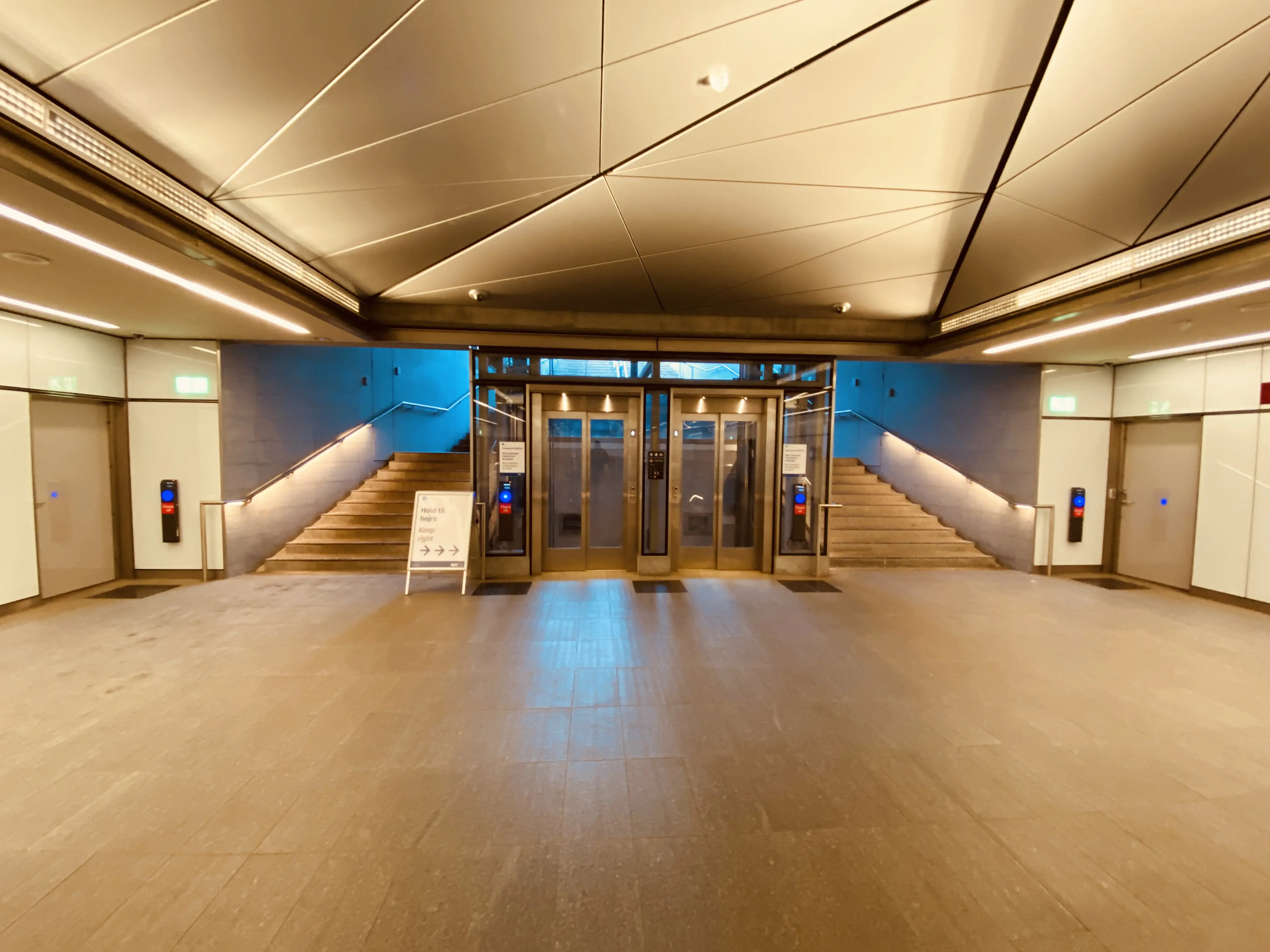 Billede af Nørrebros Runddel Metrostation. Billede af Nørrebros Runddel Metrostation.