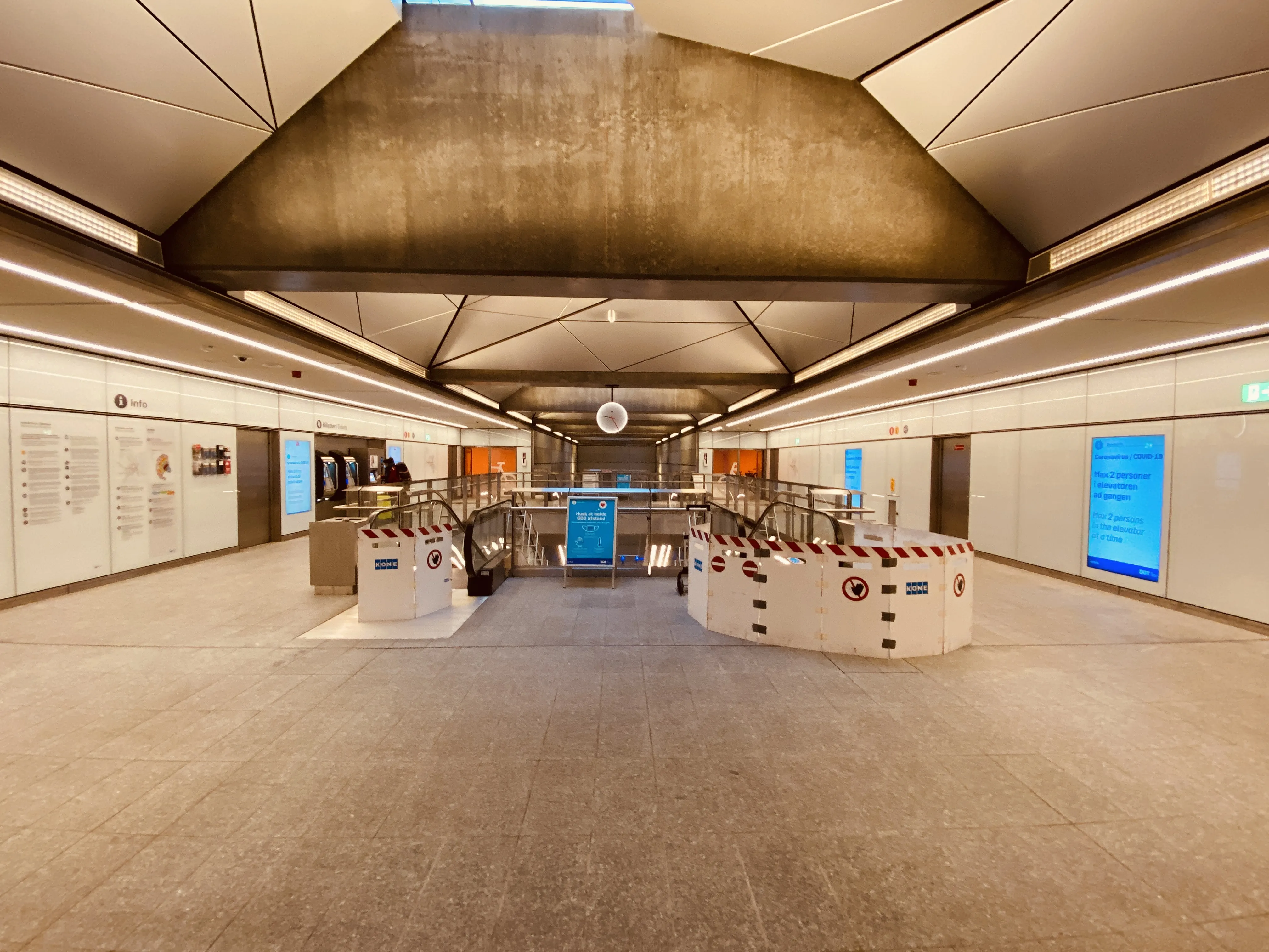 Billede af Skjolds Plads Metrostation. Billede af Skjolds Plads Metrostation.