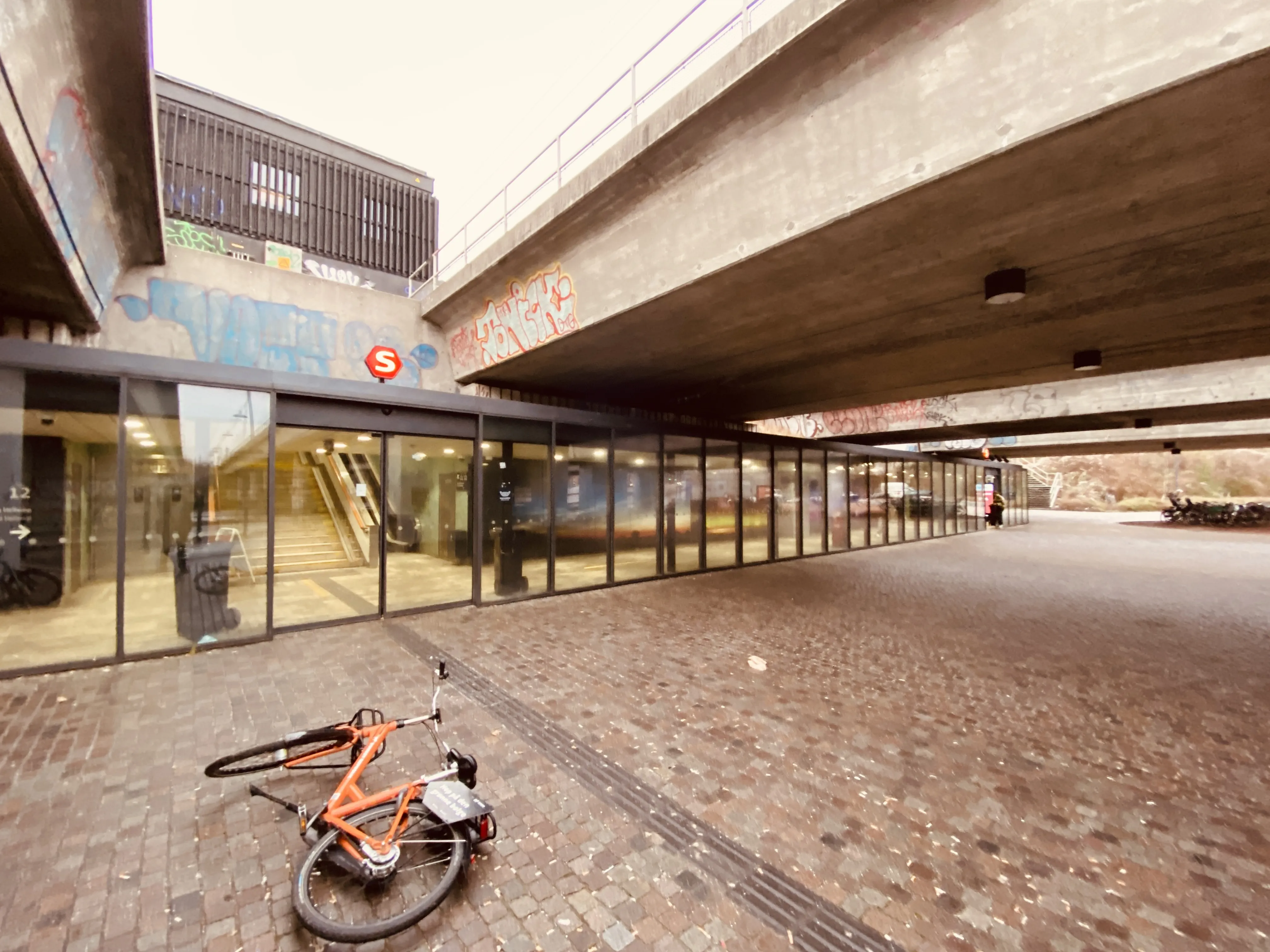 Billede af Ryparken S-togstrinbræt.