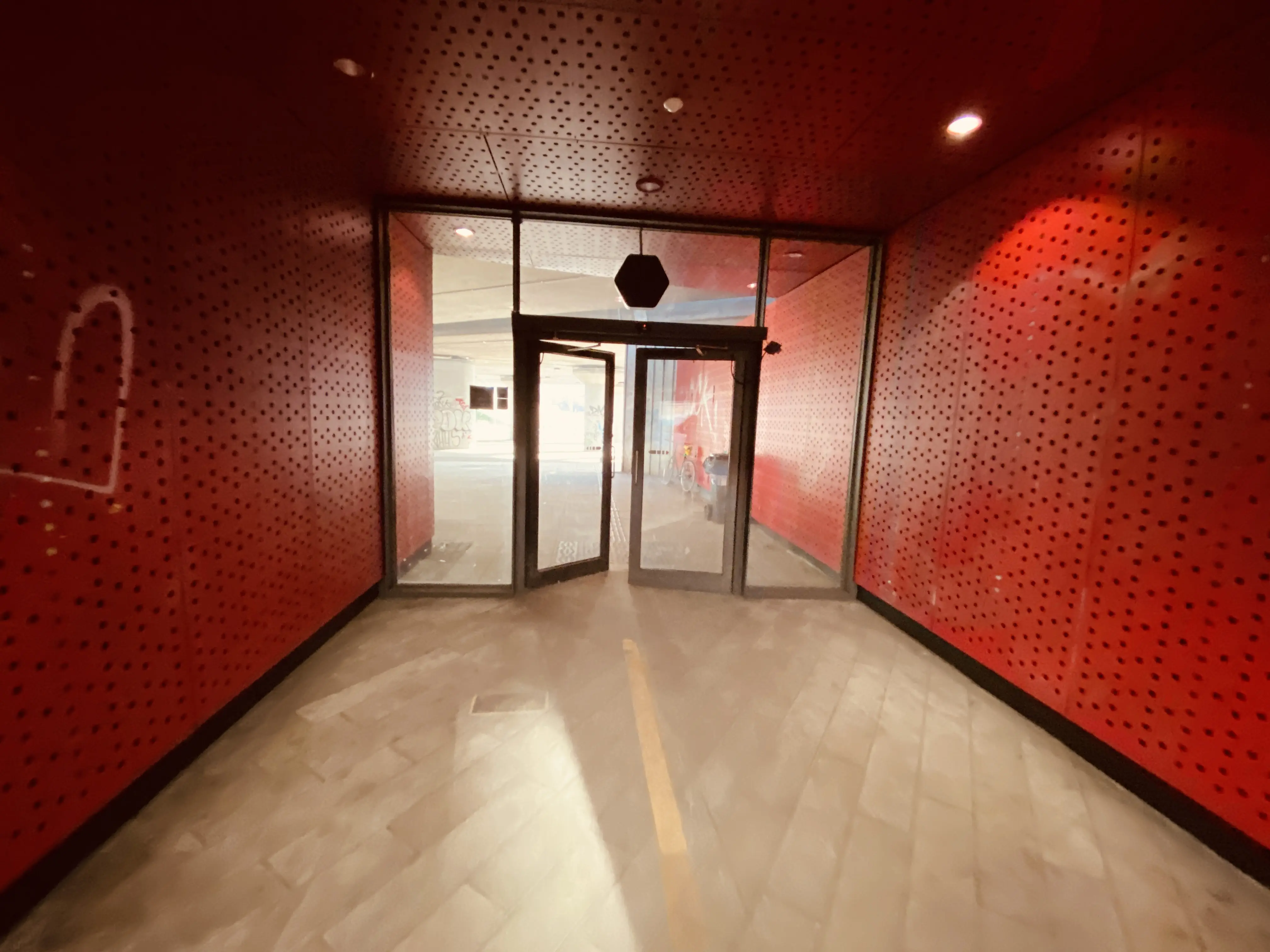 Billede af Sydhavn S-togstrinbræt.