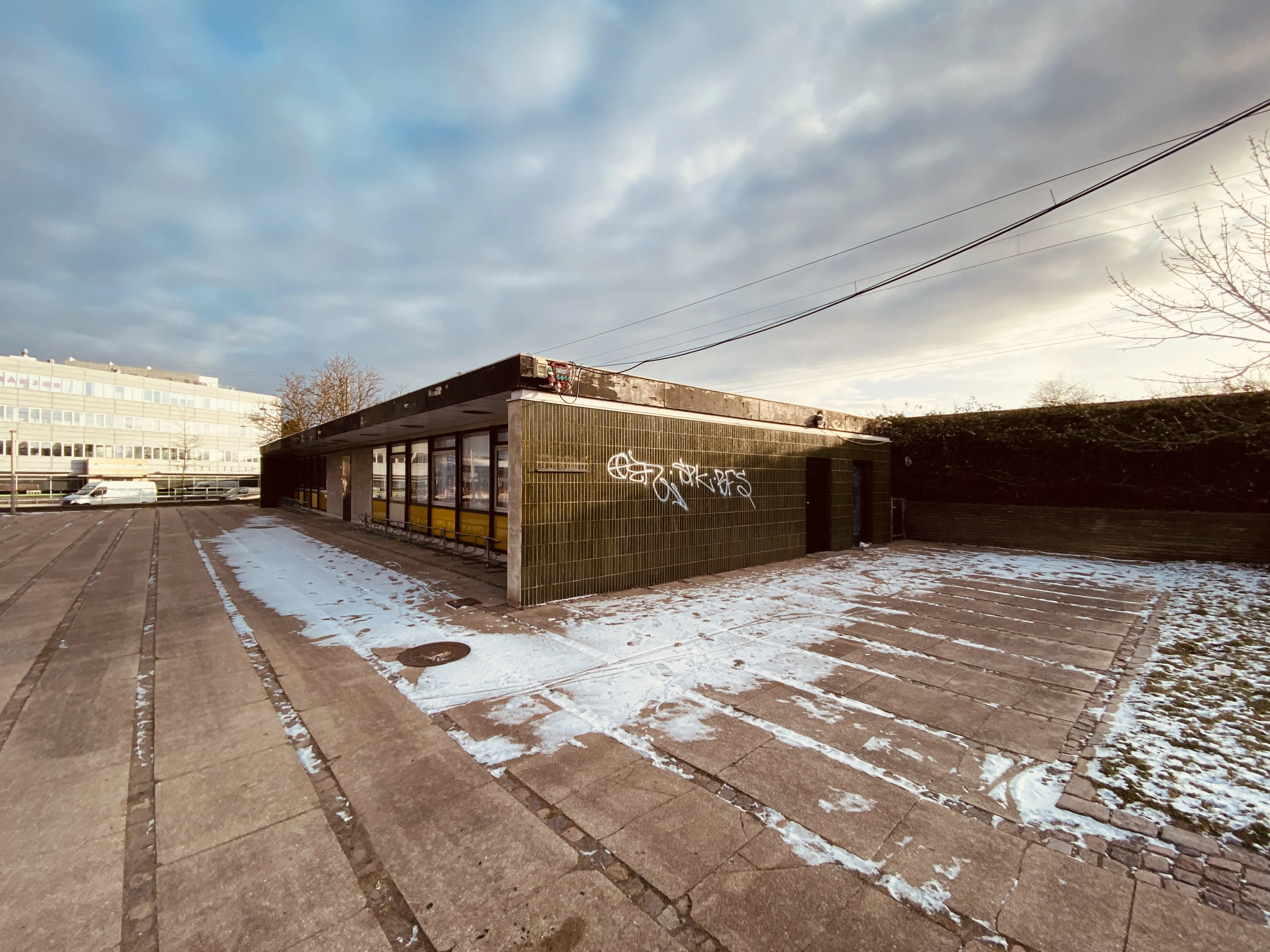 Billede af Ellebjerg Station - Station er delvist nedrevet, men Ellebjerg Station har ligget her. Billede af Ellebjerg Station - Station er delvist nedrevet, men Ellebjerg Station har ligget her.