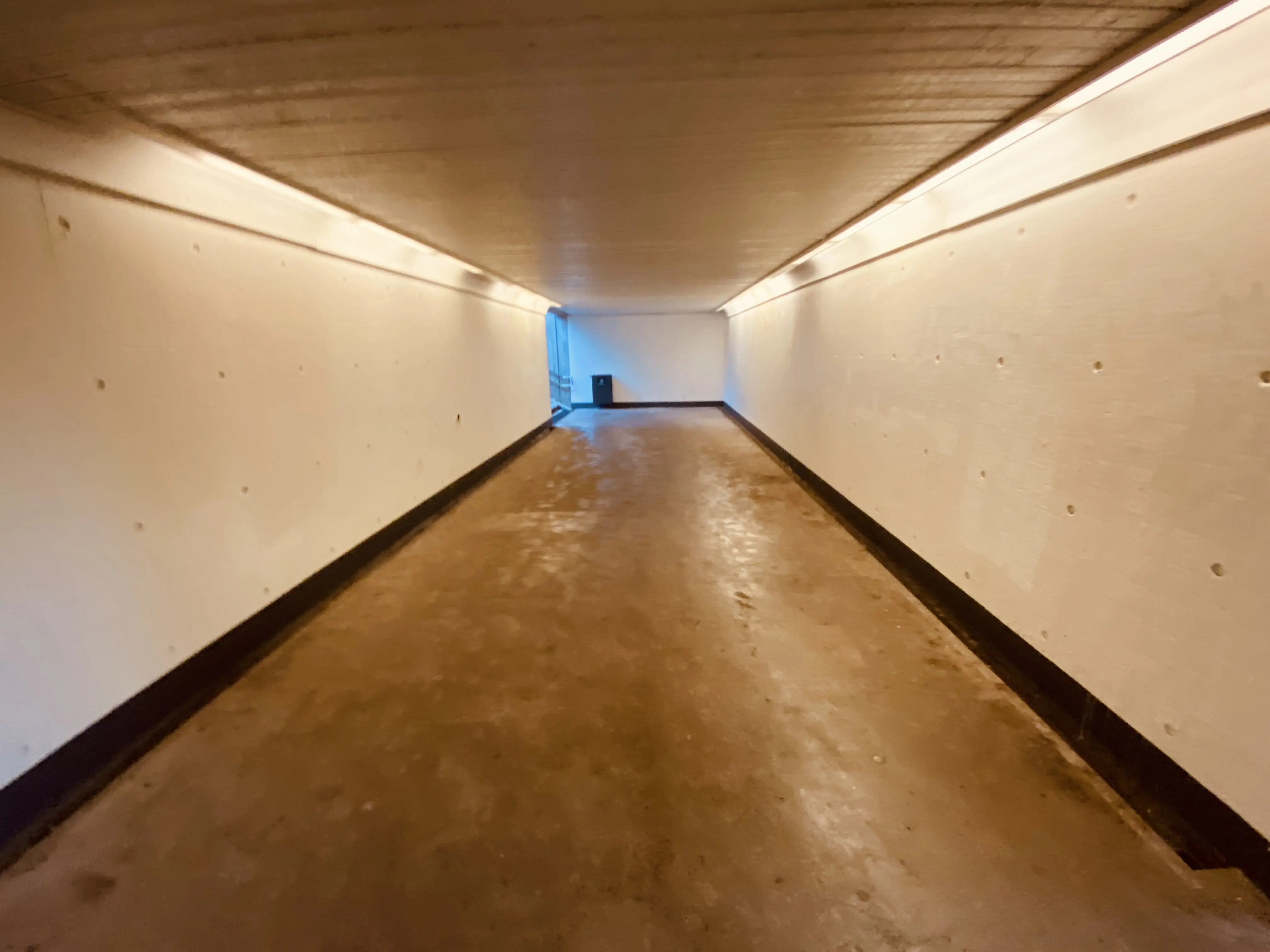 Billede af Taastrup S-togstrinbræt. Billede af Taastrup S-togstrinbræt.