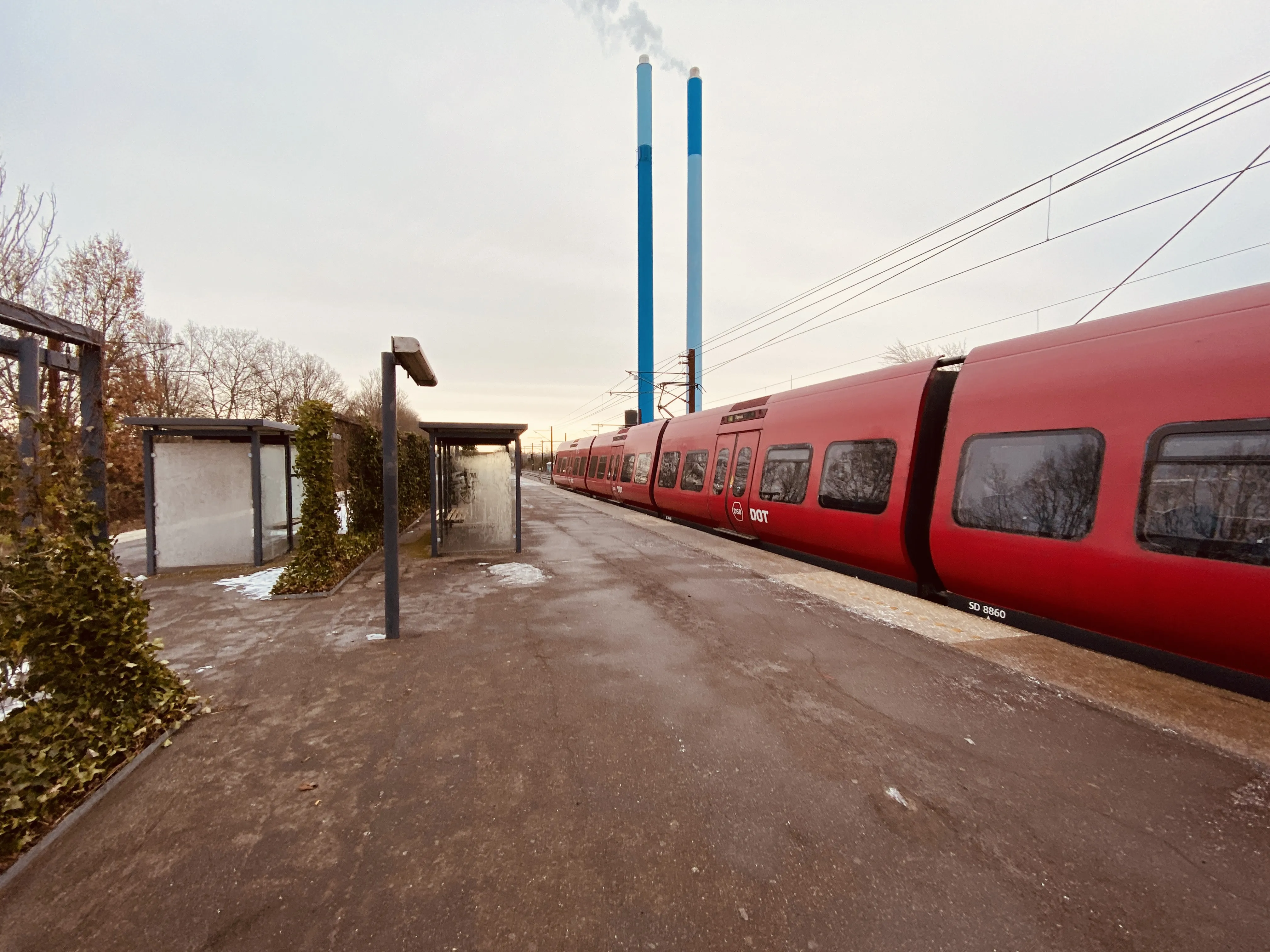 Billede af Albertslund S-togstrinbræt.