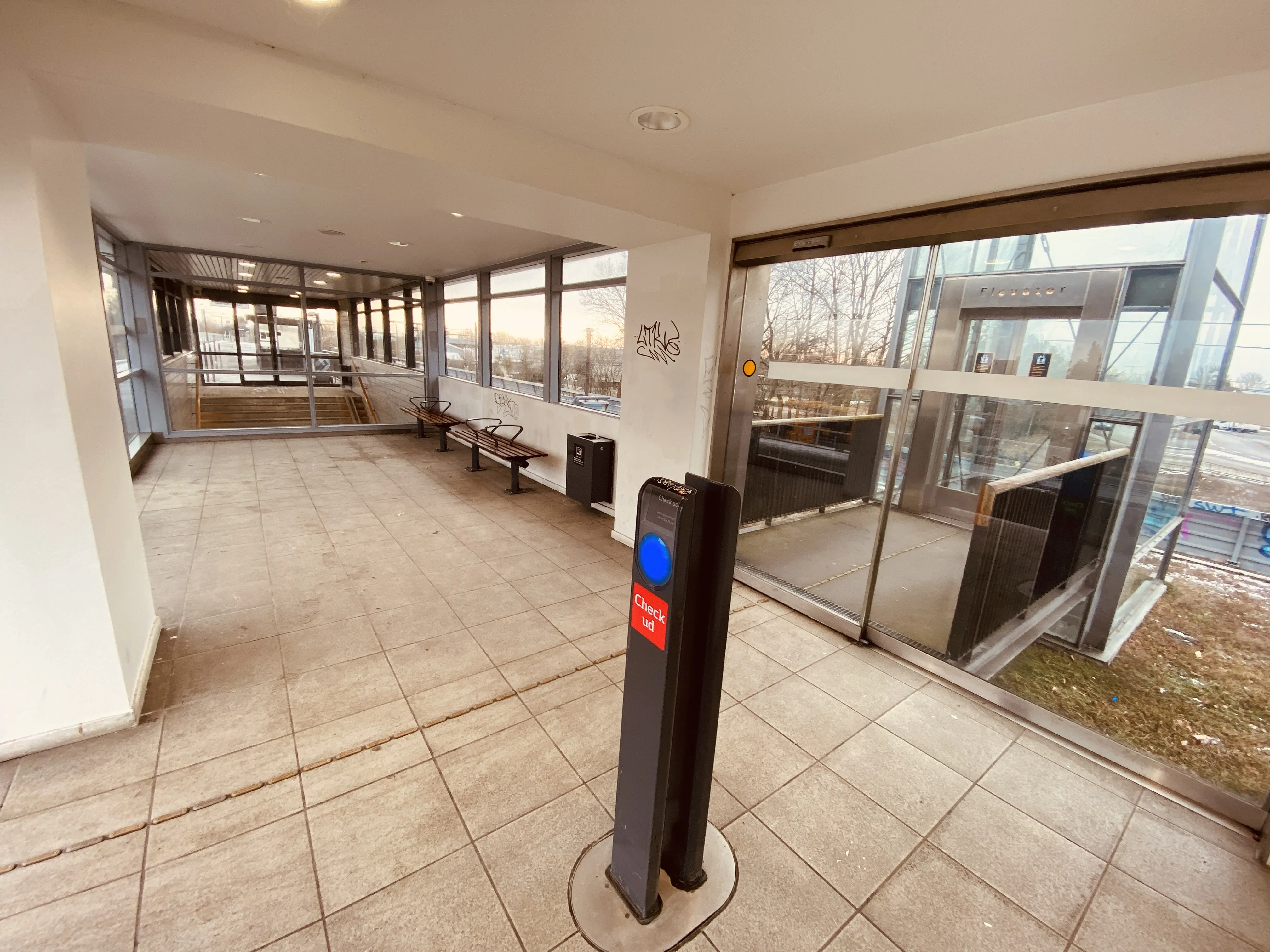 Billede af Rødovre S-togstrinbræt.