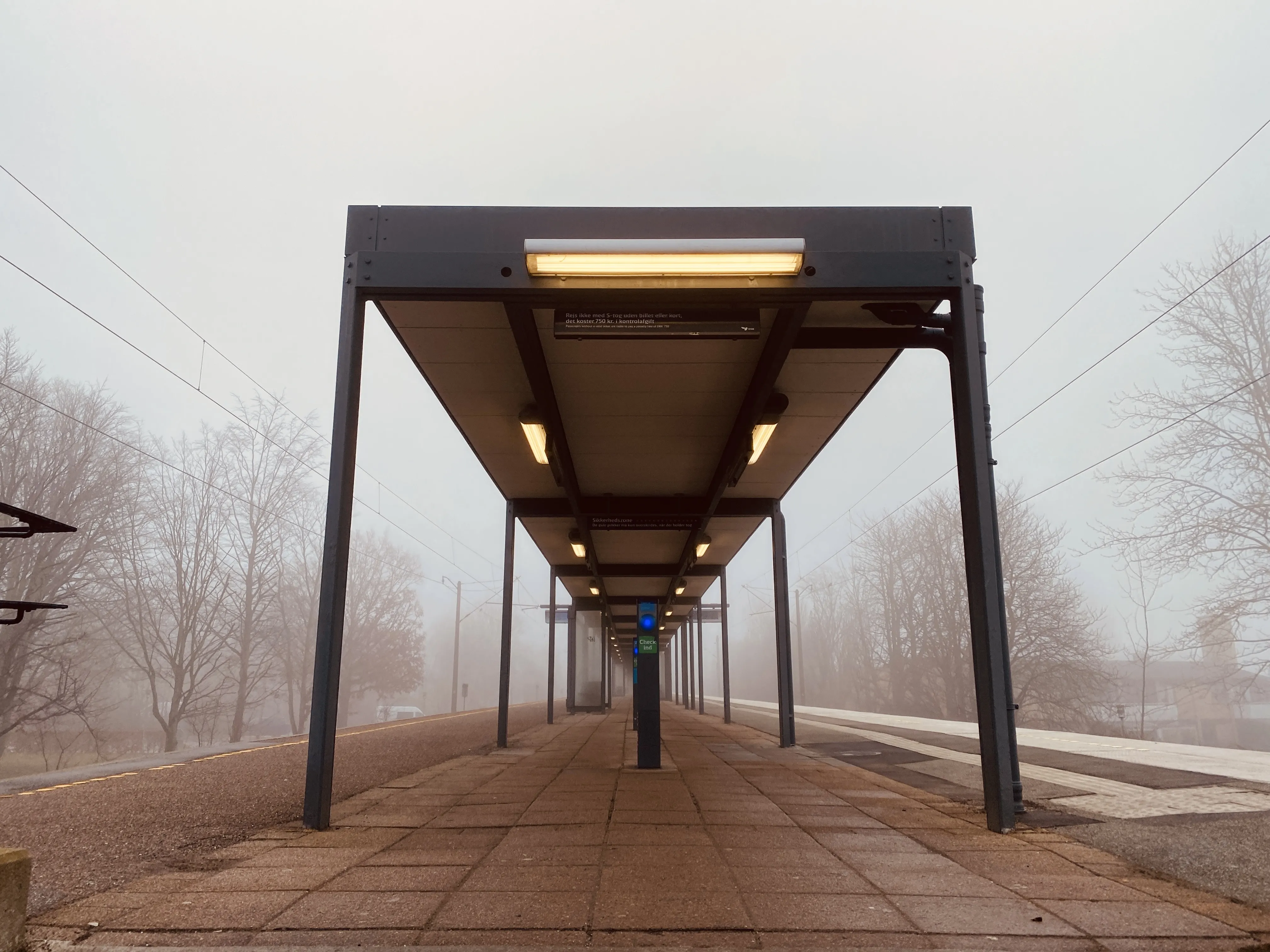 Billede af Værløse S-togstrinbræt.