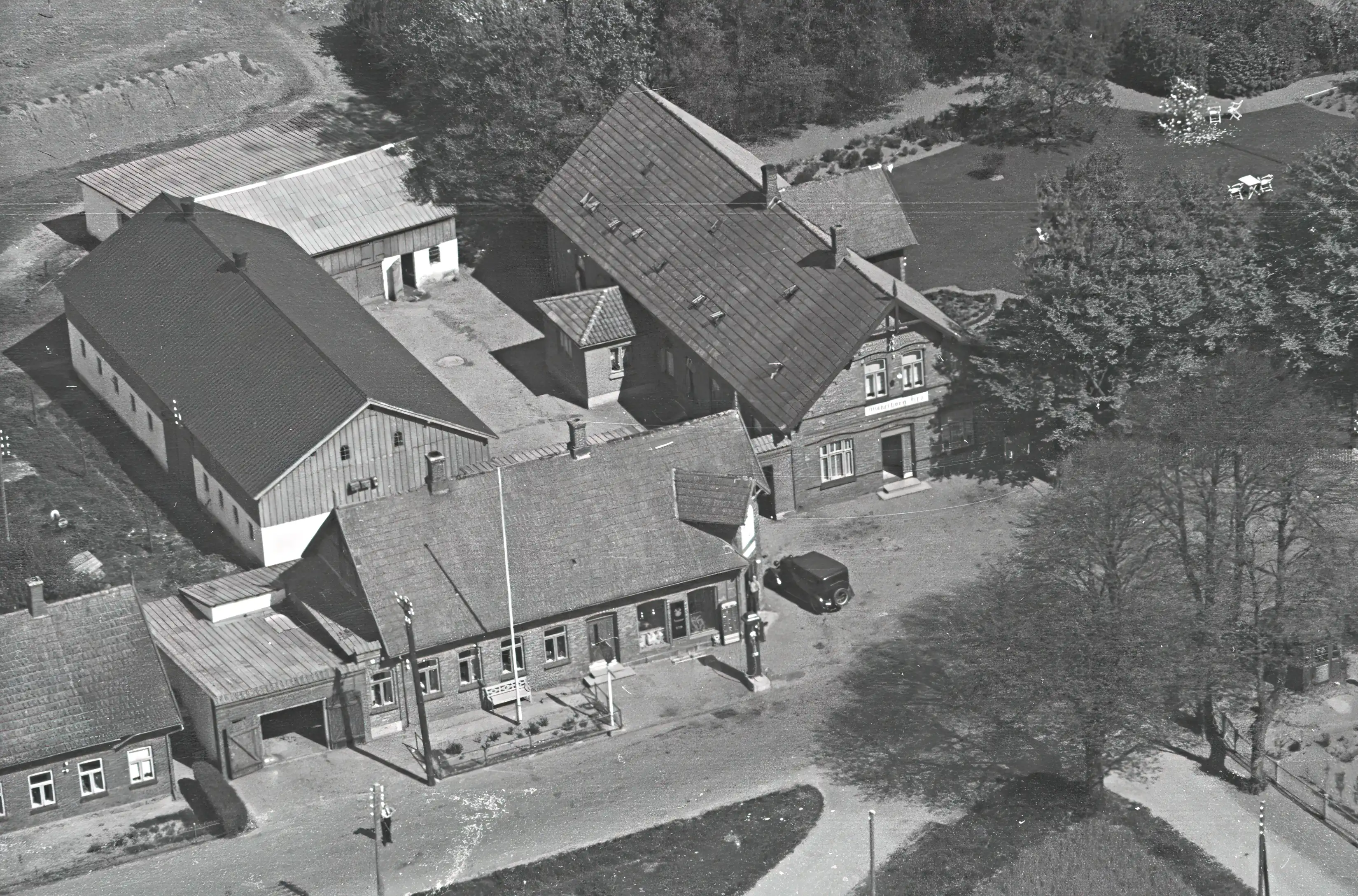 Billede af Mikkelborg Kro Station.