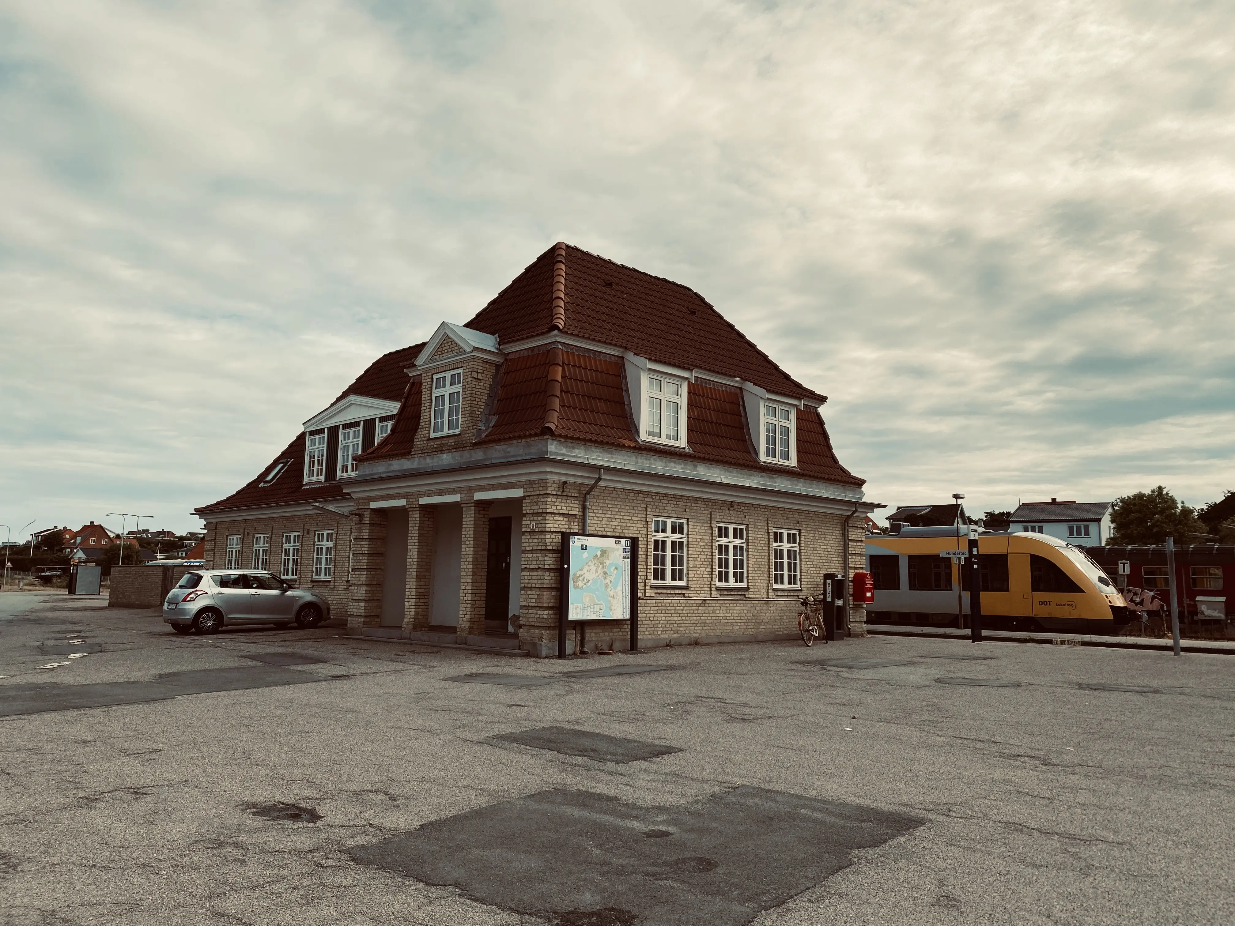 Billede af Hundested Station.