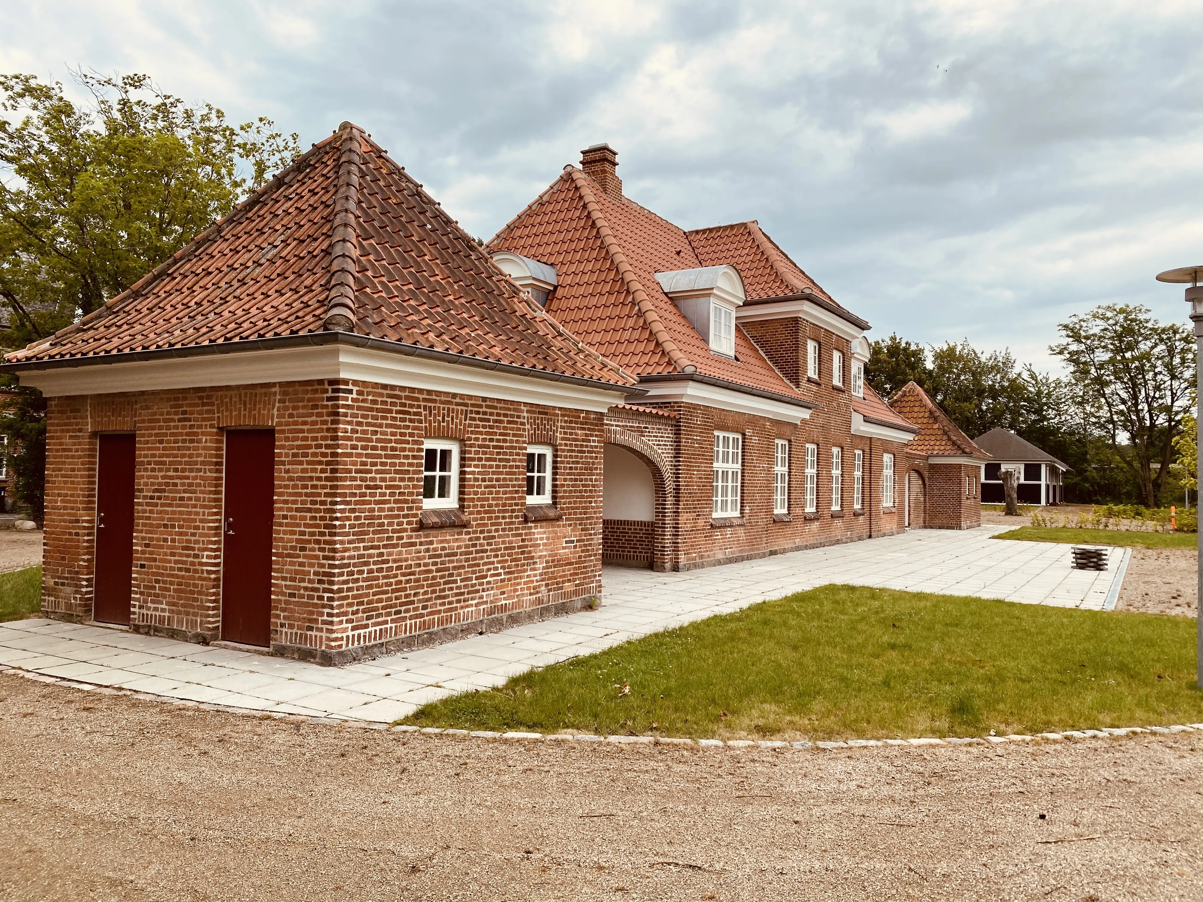 Billede af Mern Station.