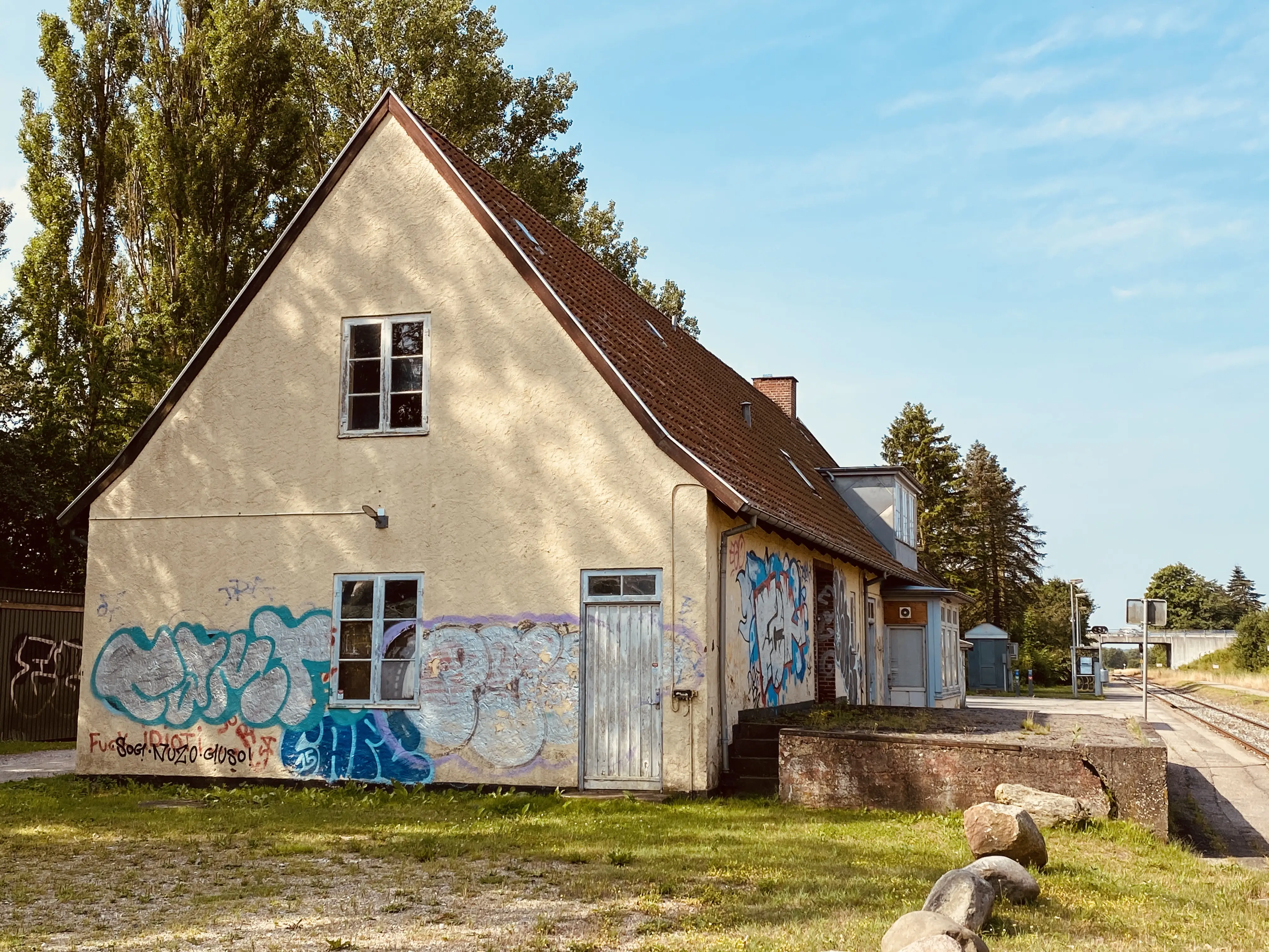 Billede af Brødeskov Stations varehus. Billede af Brødeskov Stations varehus.