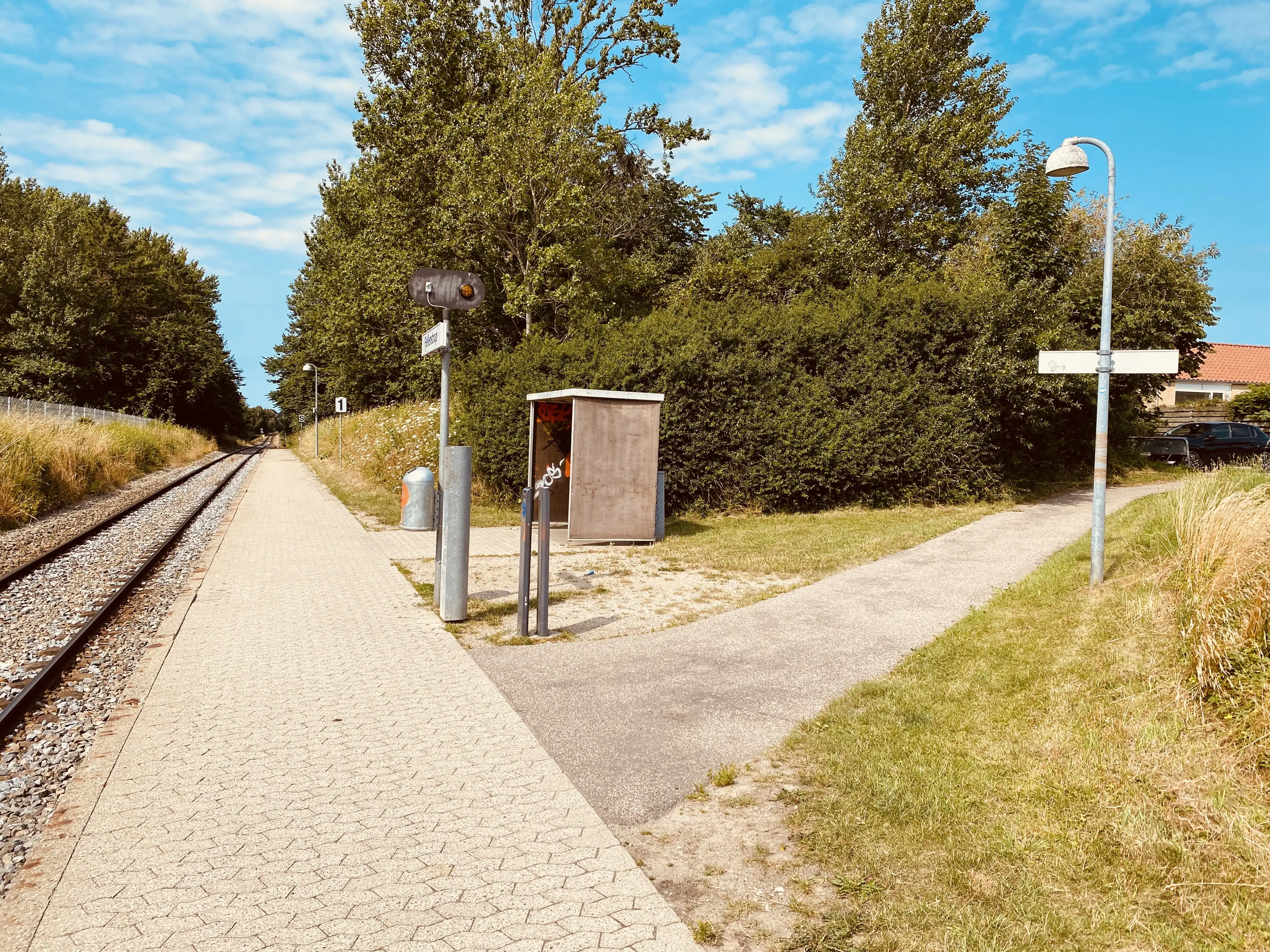 Billede af Fjellenstrup Trinbræt. Billede af Fjellenstrup Trinbræt.