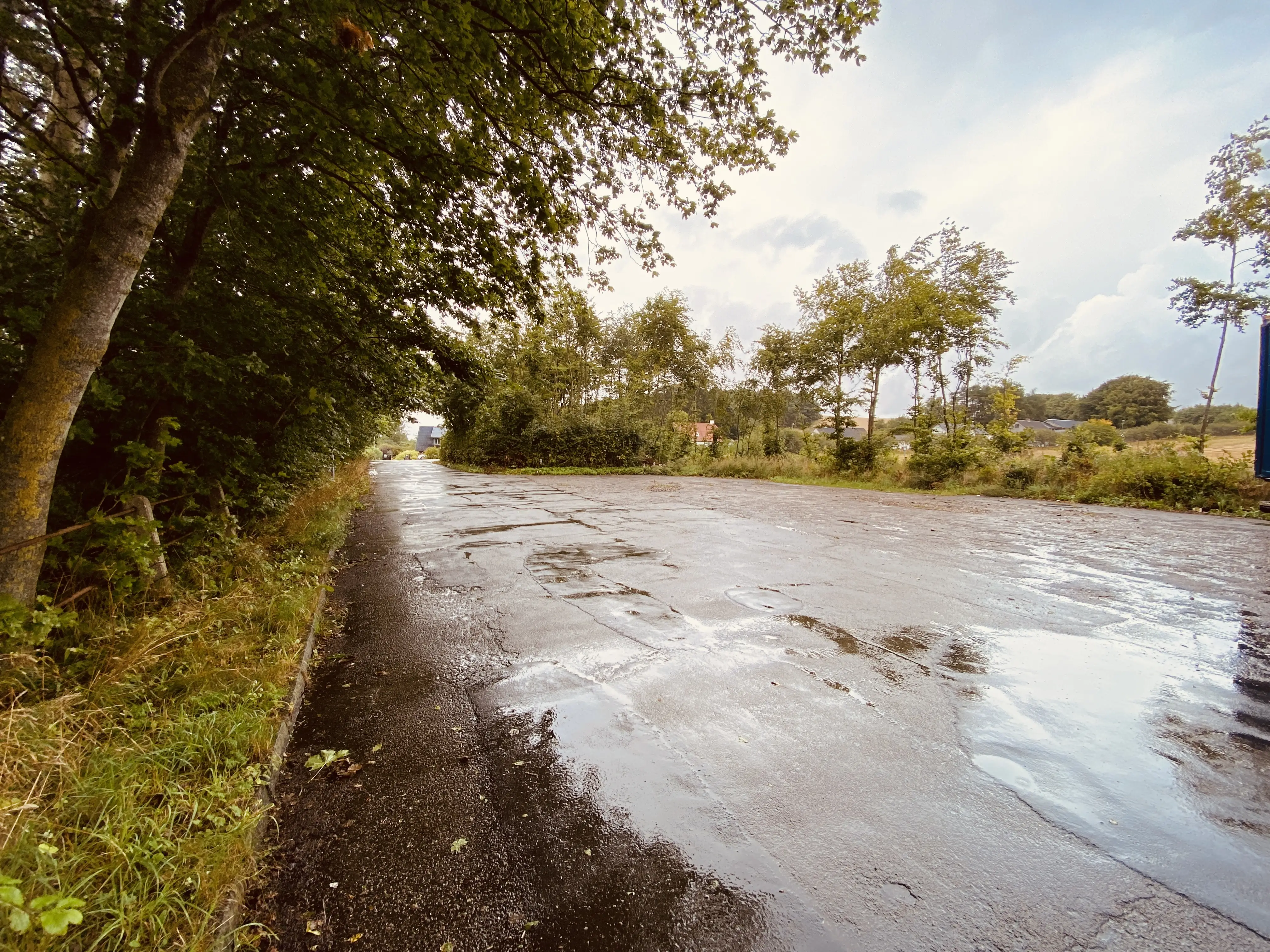 Billede af Sønder-Onsild Station - Station er nedrevet, men Sønder-Onsild Station har ligget her. Billede af Sønder-Onsild Station - Station er nedrevet, men Sønder-Onsild Station har ligget her.