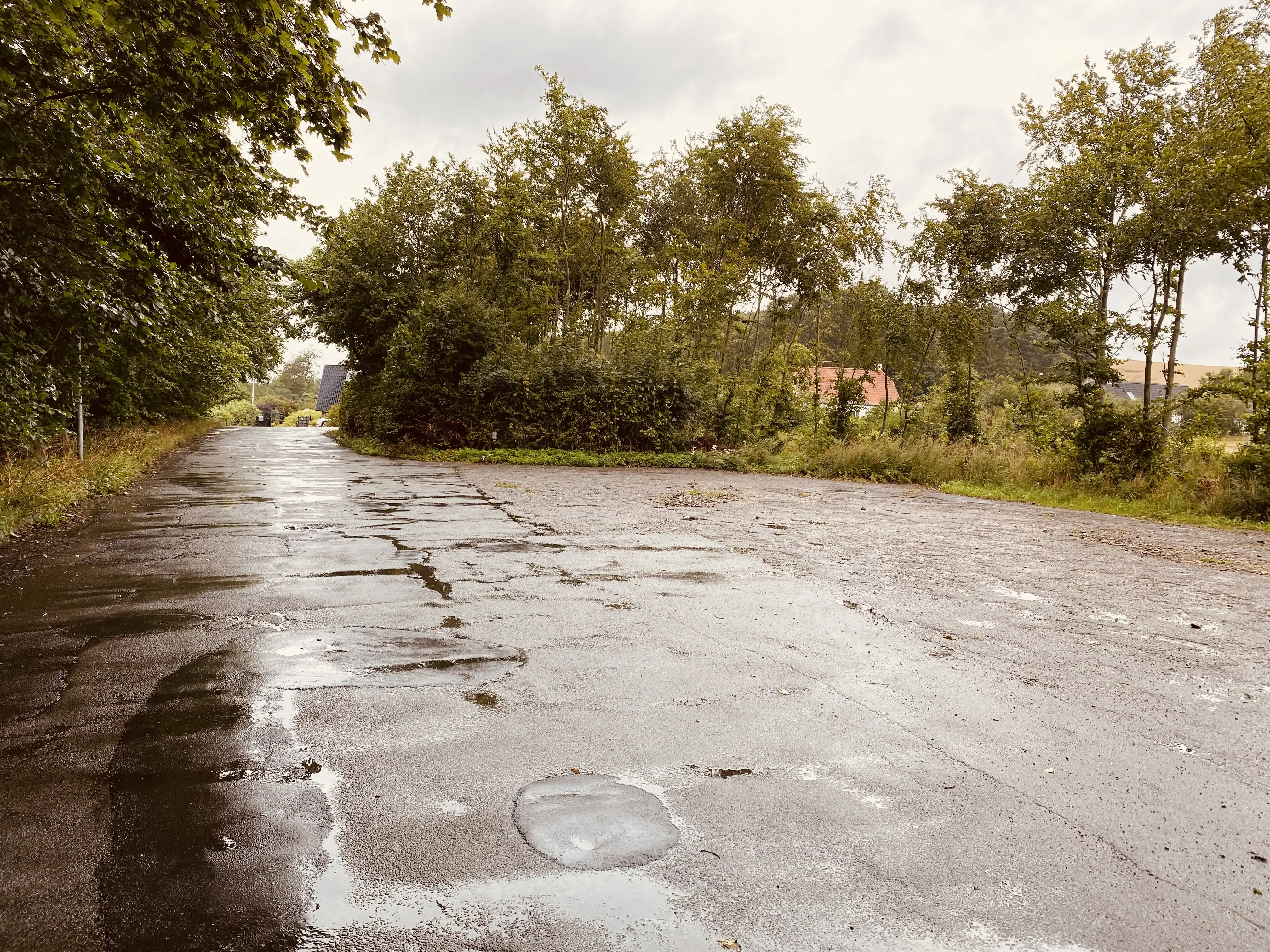 Billede af Sønder-Onsild Station - Station er nedrevet, men Sønder-Onsild Station har ligget her. Billede af Sønder-Onsild Station - Station er nedrevet, men Sønder-Onsild Station har ligget her.