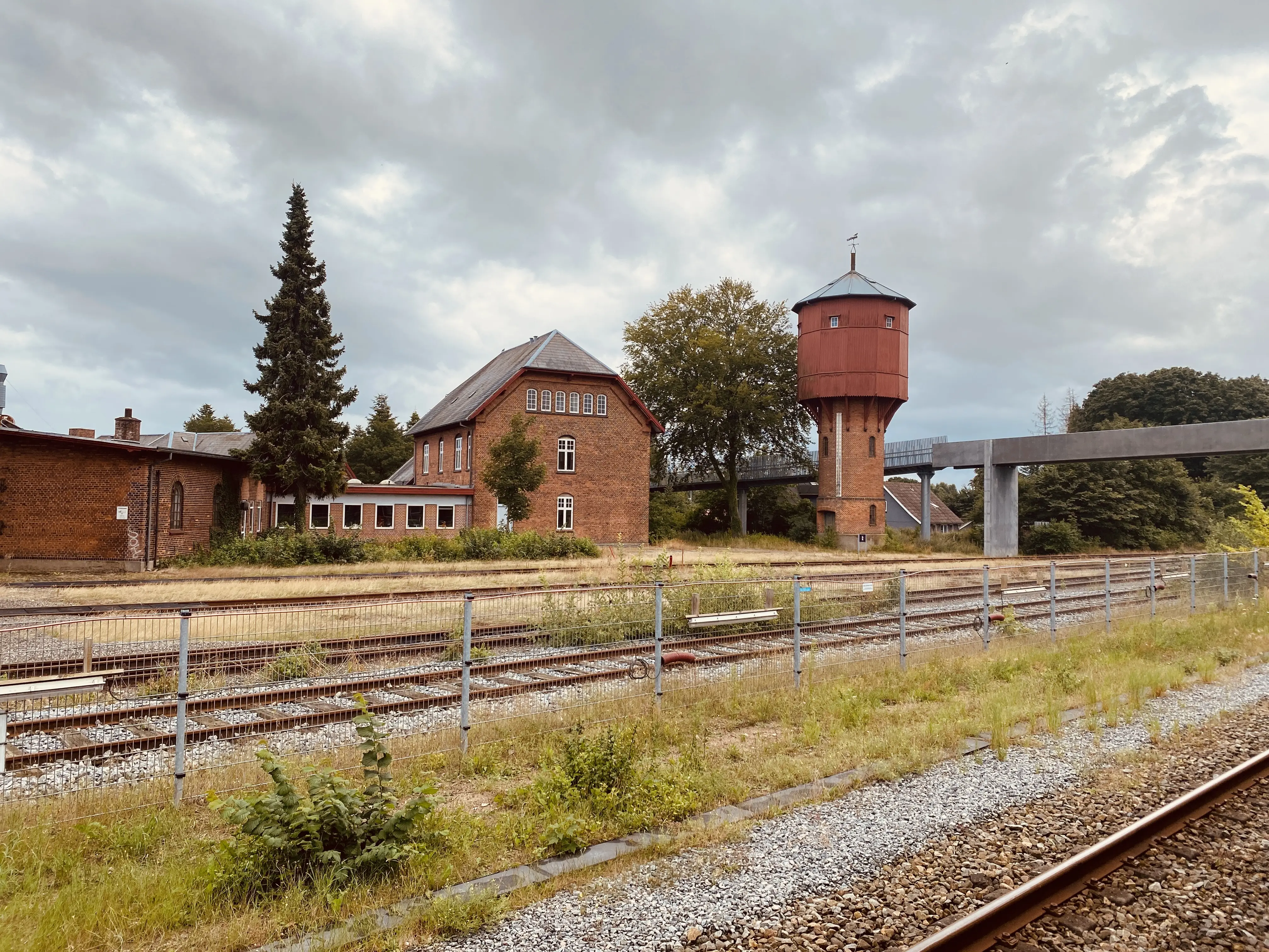 Billede af Langå Stations vandtårn.