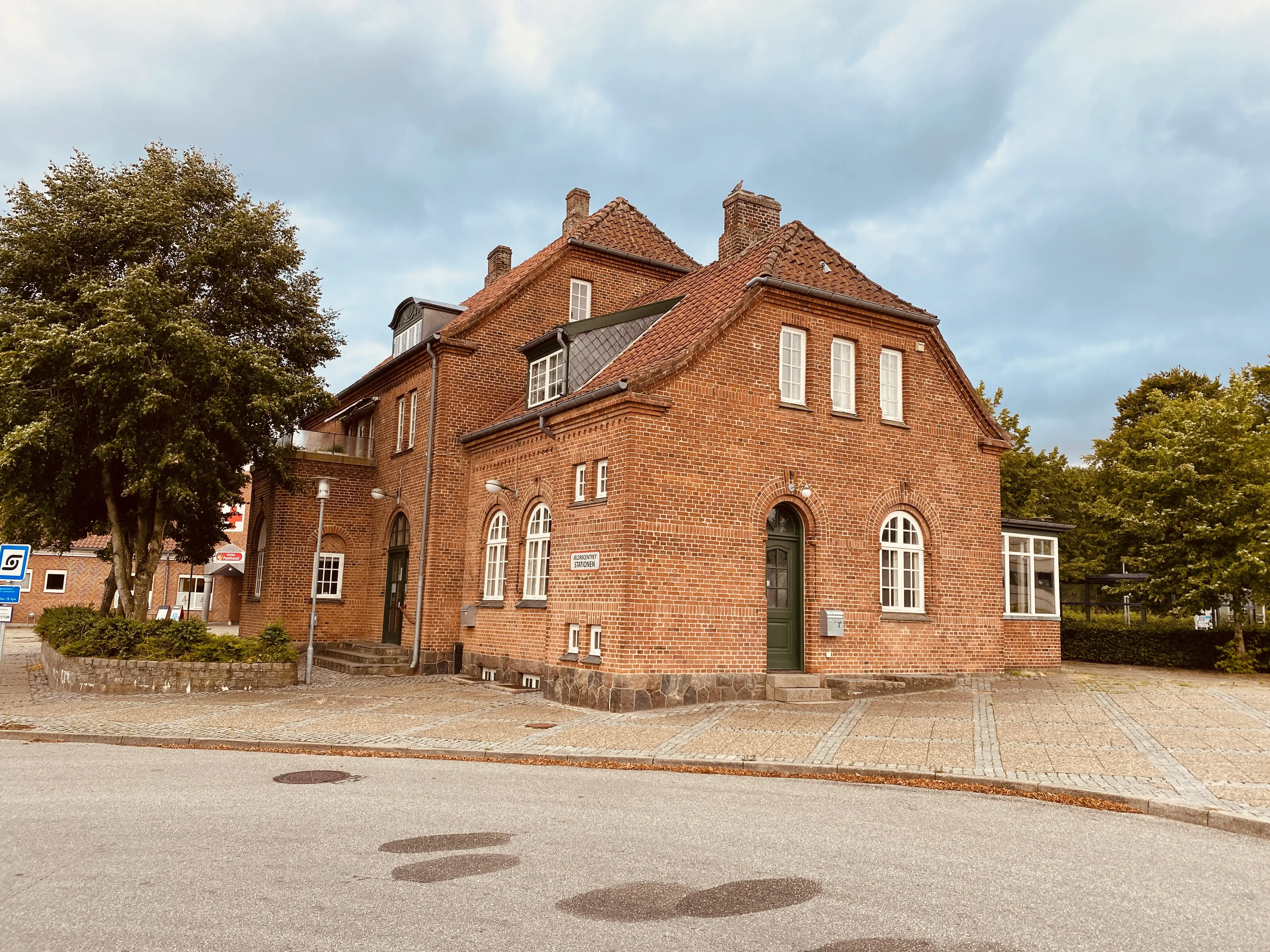 Billede af Hinnerup Station.