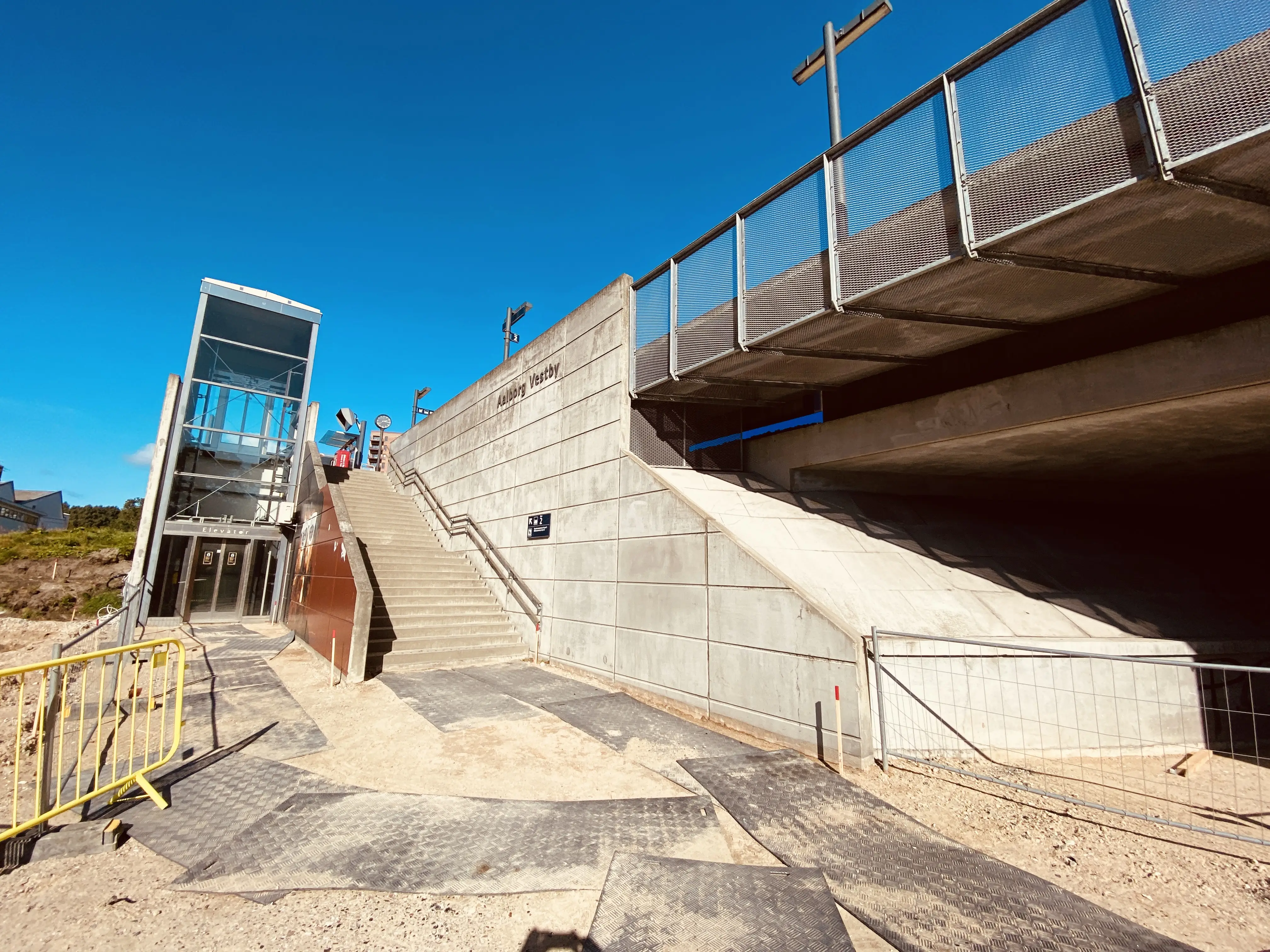 Billede af Aalborg Vestby Trinbræt. Billede af Aalborg Vestby Trinbræt.