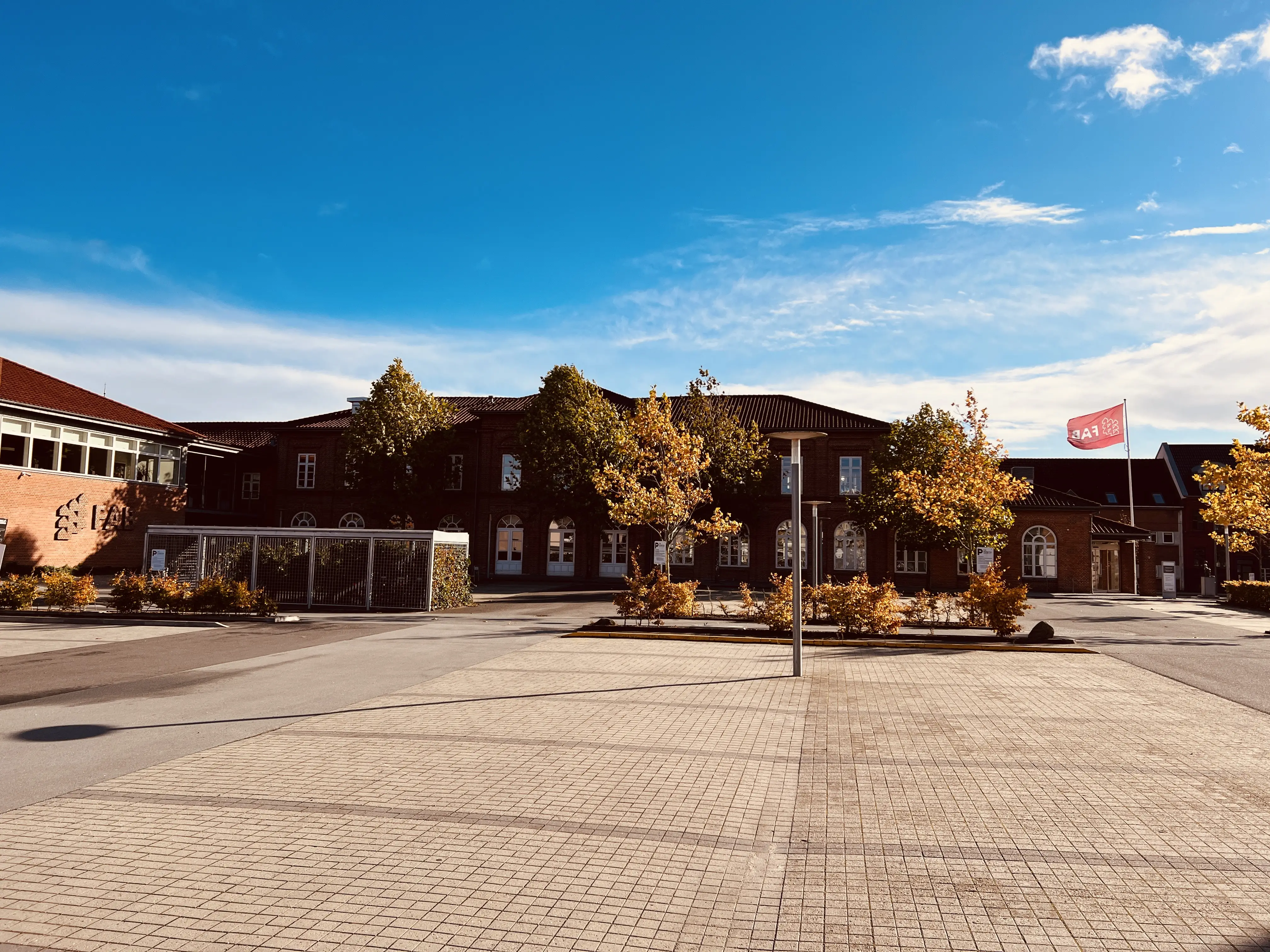 Billede af Odense Sydbanegård. Billede af Odense Sydbanegård.