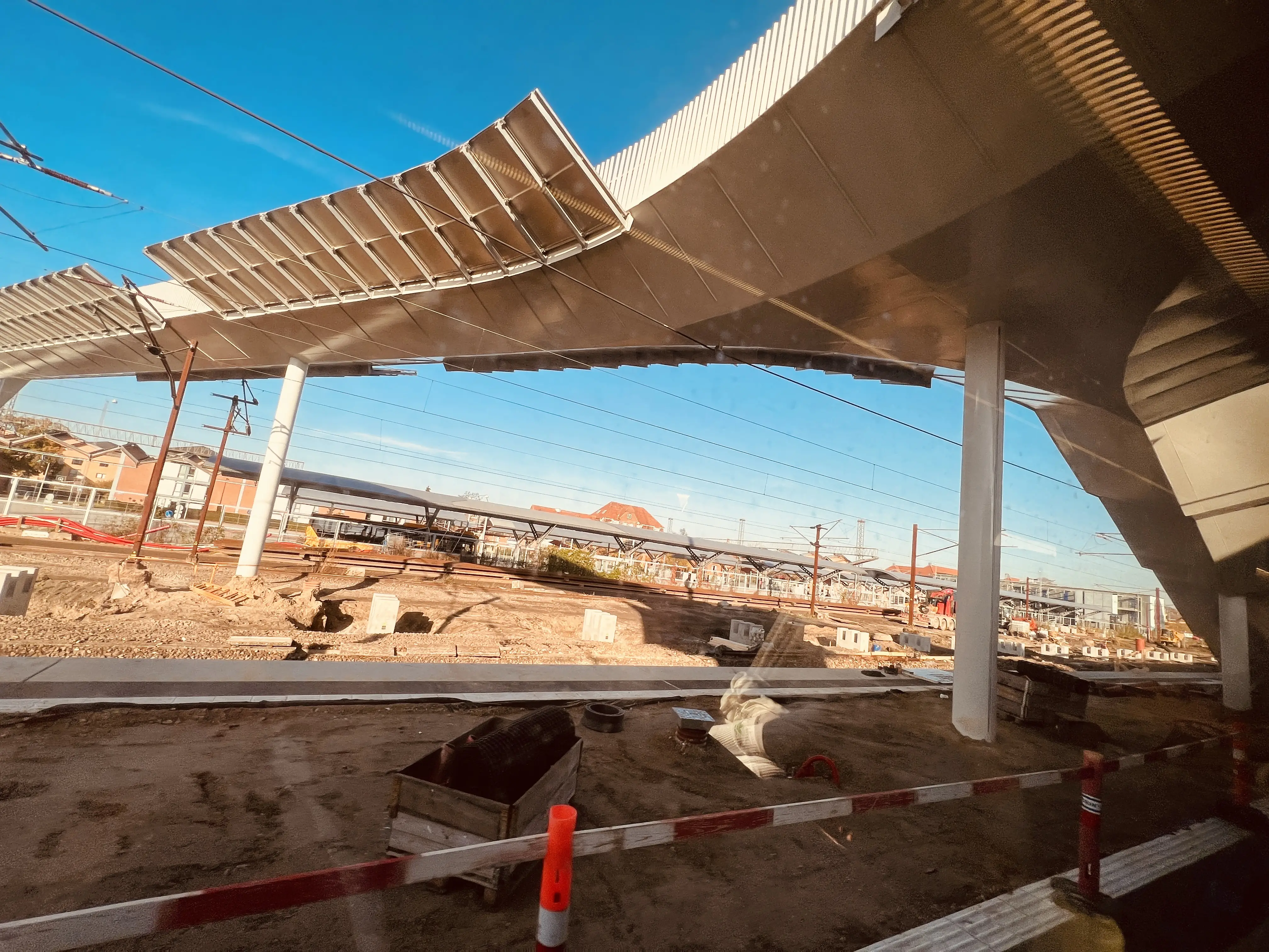 Billede af etableringen af den nye gangbro ved Slagelse Station.