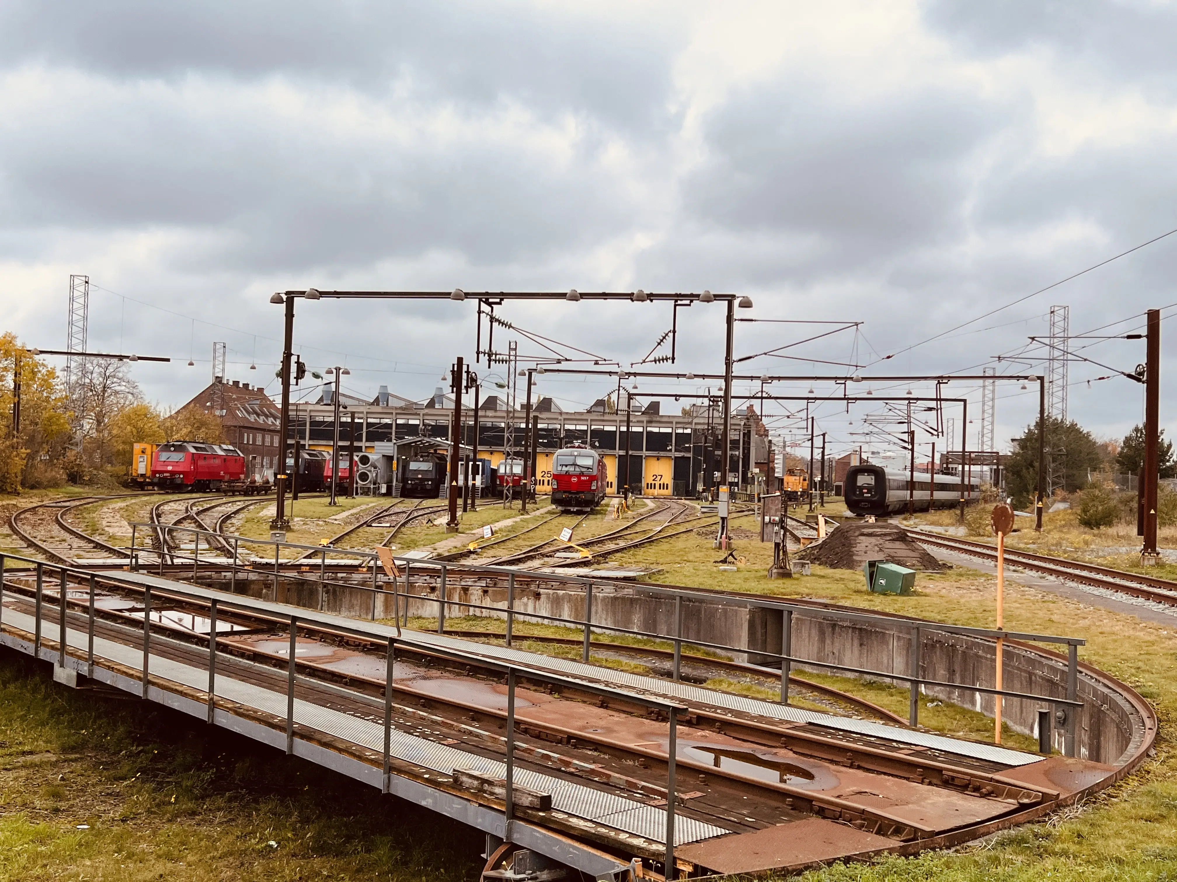 Billede af drejeskiven ved værksted, remise og vedligeholdelsesområdet ved København Hovedbanegårds. Billede af drejeskiven ved værksted, remise og vedligeholdelsesområdet ved København Hovedbanegårds.