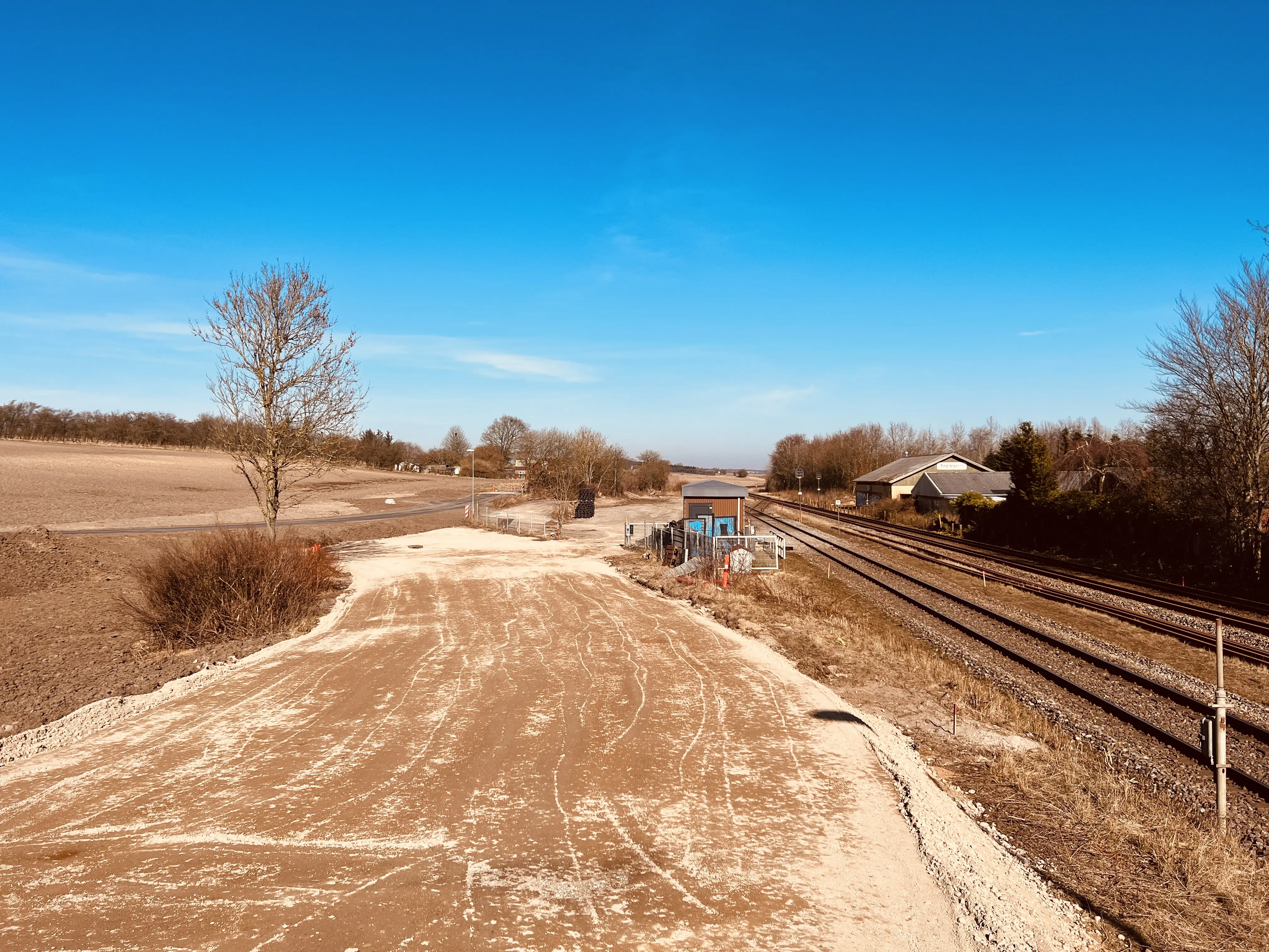 Billede af Mundelstrup Trinbræt med Sidespor - Trinbræt med Sidespor er nedrevet, men Mundelstrup Trinbræt med Sidespor har ligget her. Billede af Mundelstrup Trinbræt med Sidespor - Trinbræt med Sidespor er nedrevet, men Mundelstrup Trinbræt med Sidespor har ligget her.
