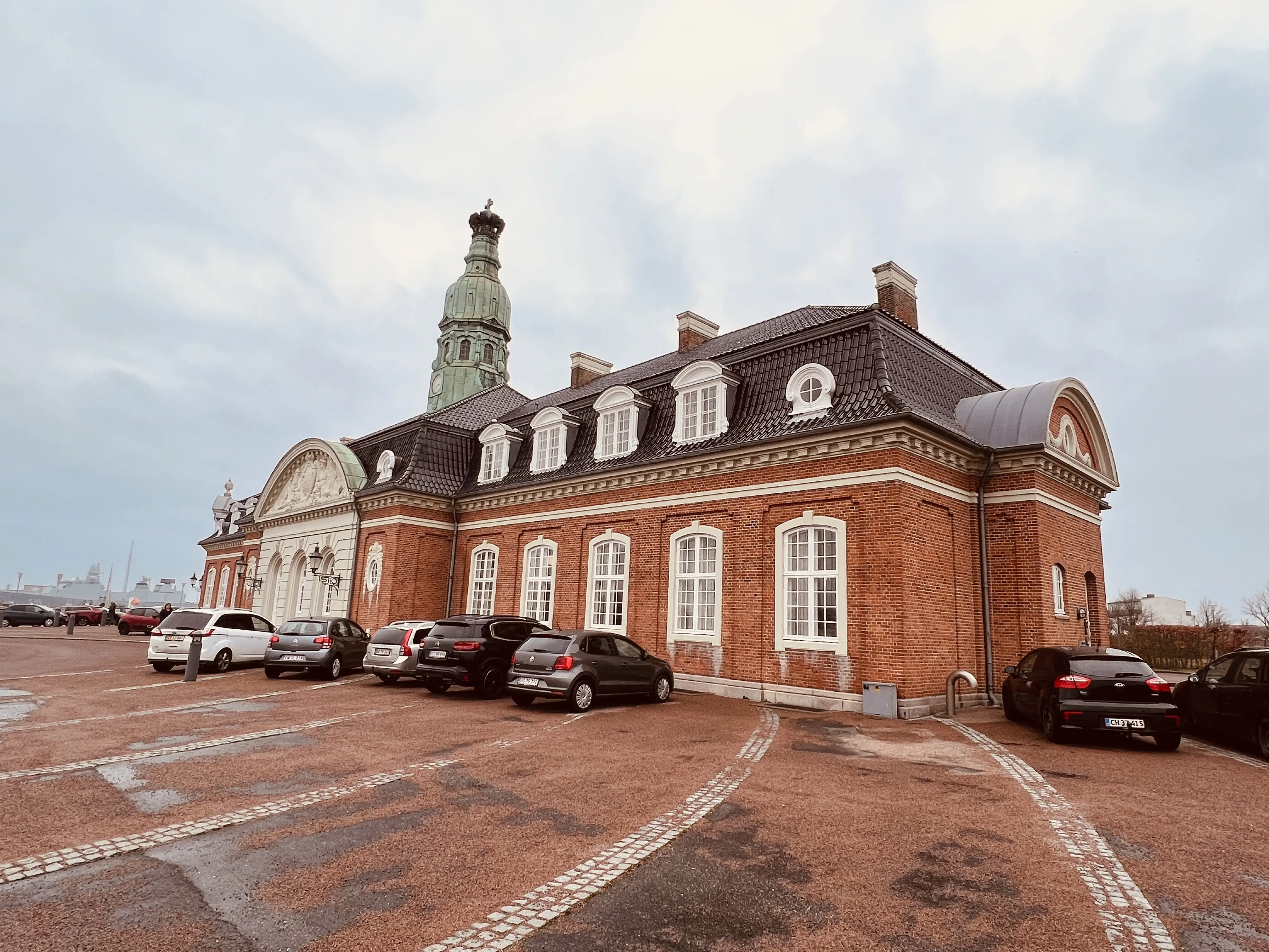 Billede af Korsør Station. Billede af Korsør Station.