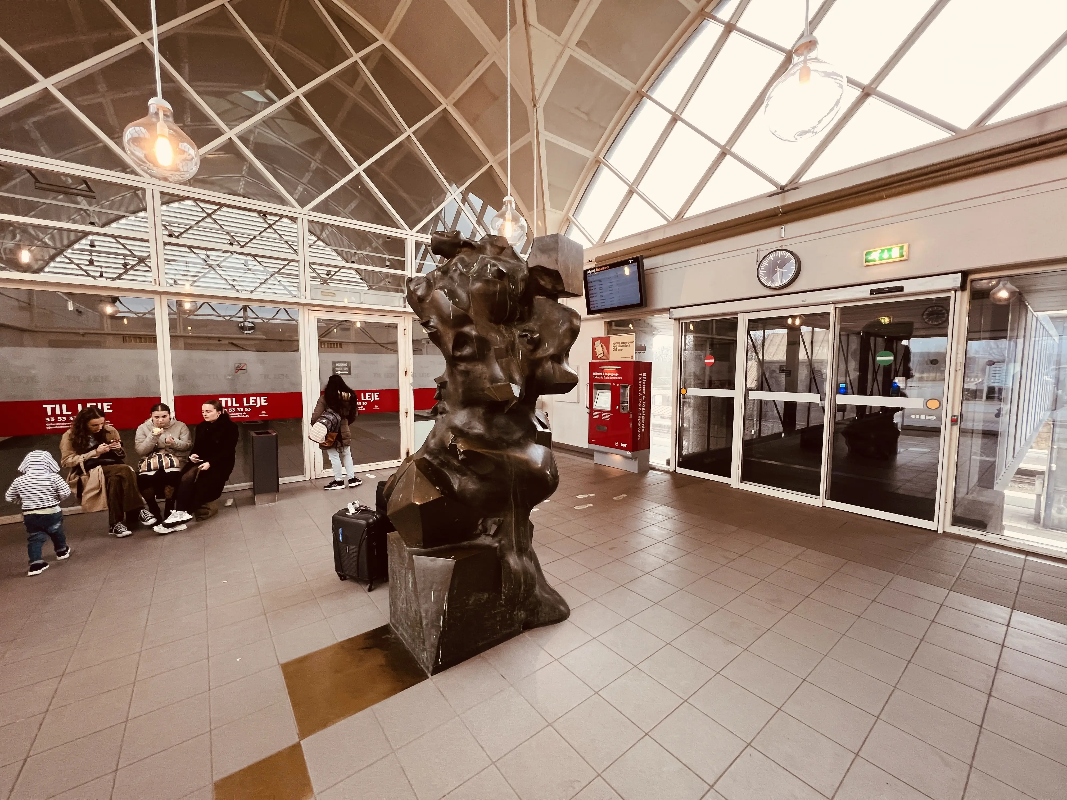 Billede af Korsør Station. Billede af Korsør Station.