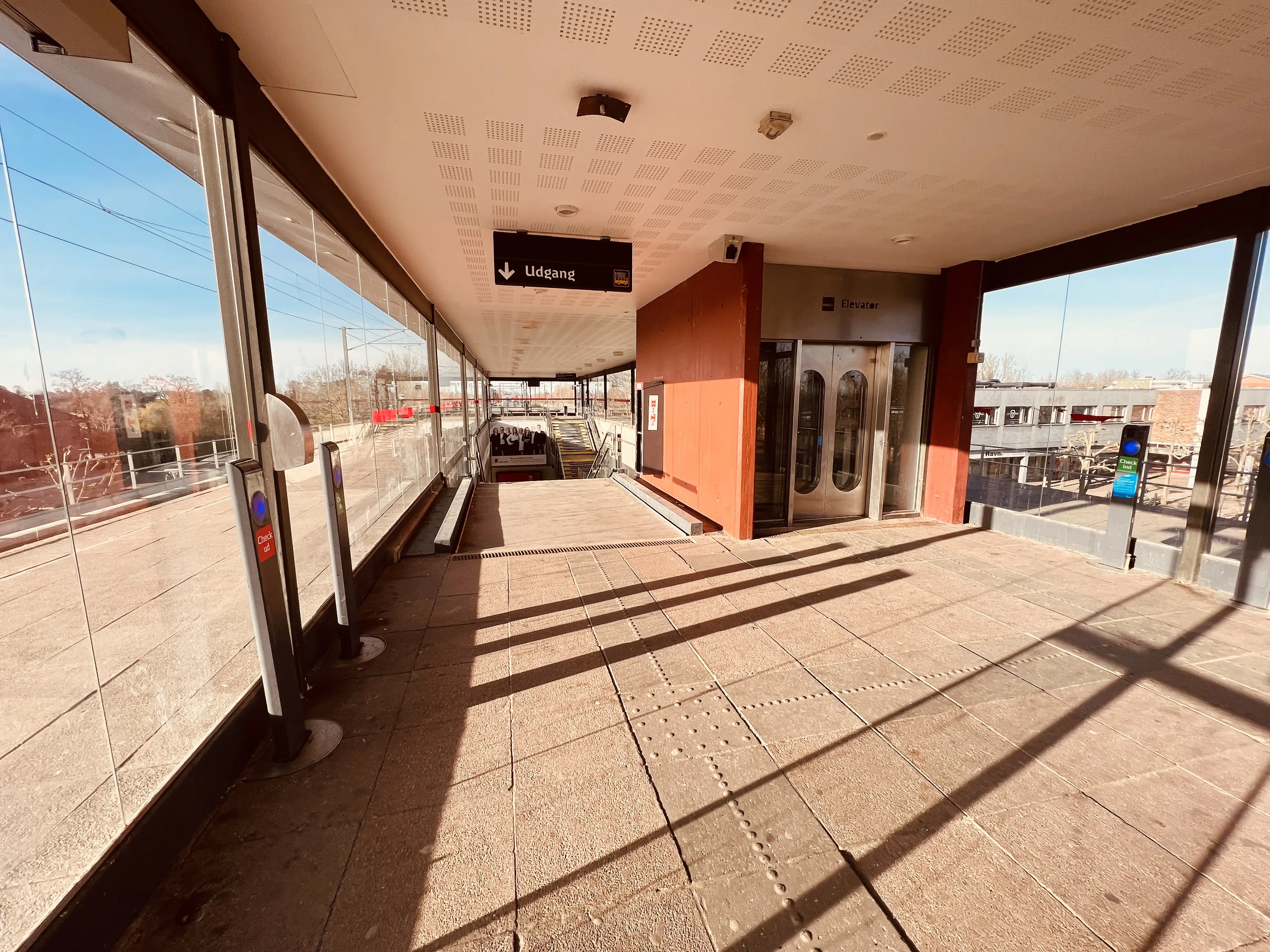 Billede af Solrød Strand S-togstrinbræt.