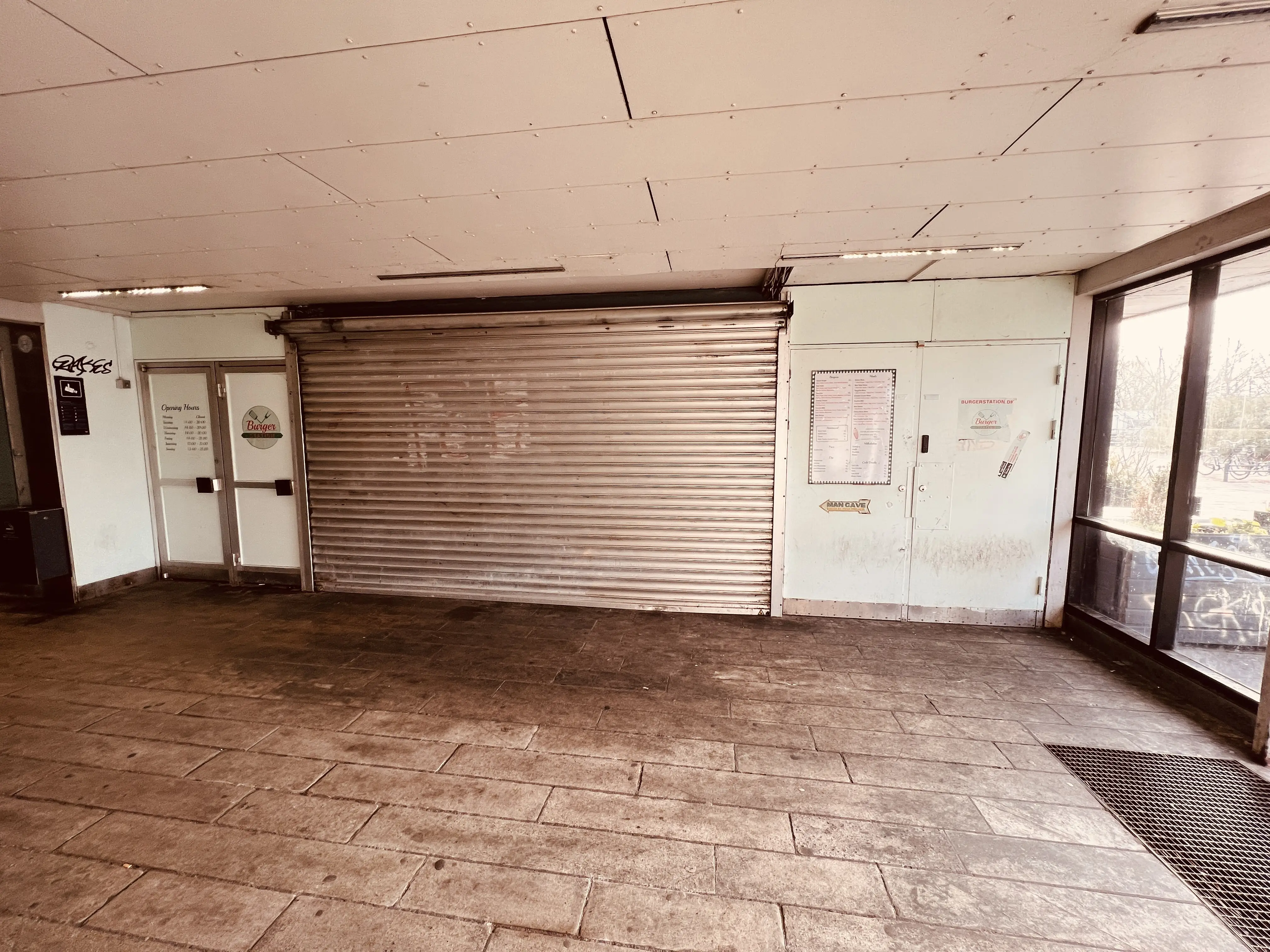 Billede af Avedøre S-togstrinbræt. Billede af Avedøre S-togstrinbræt.