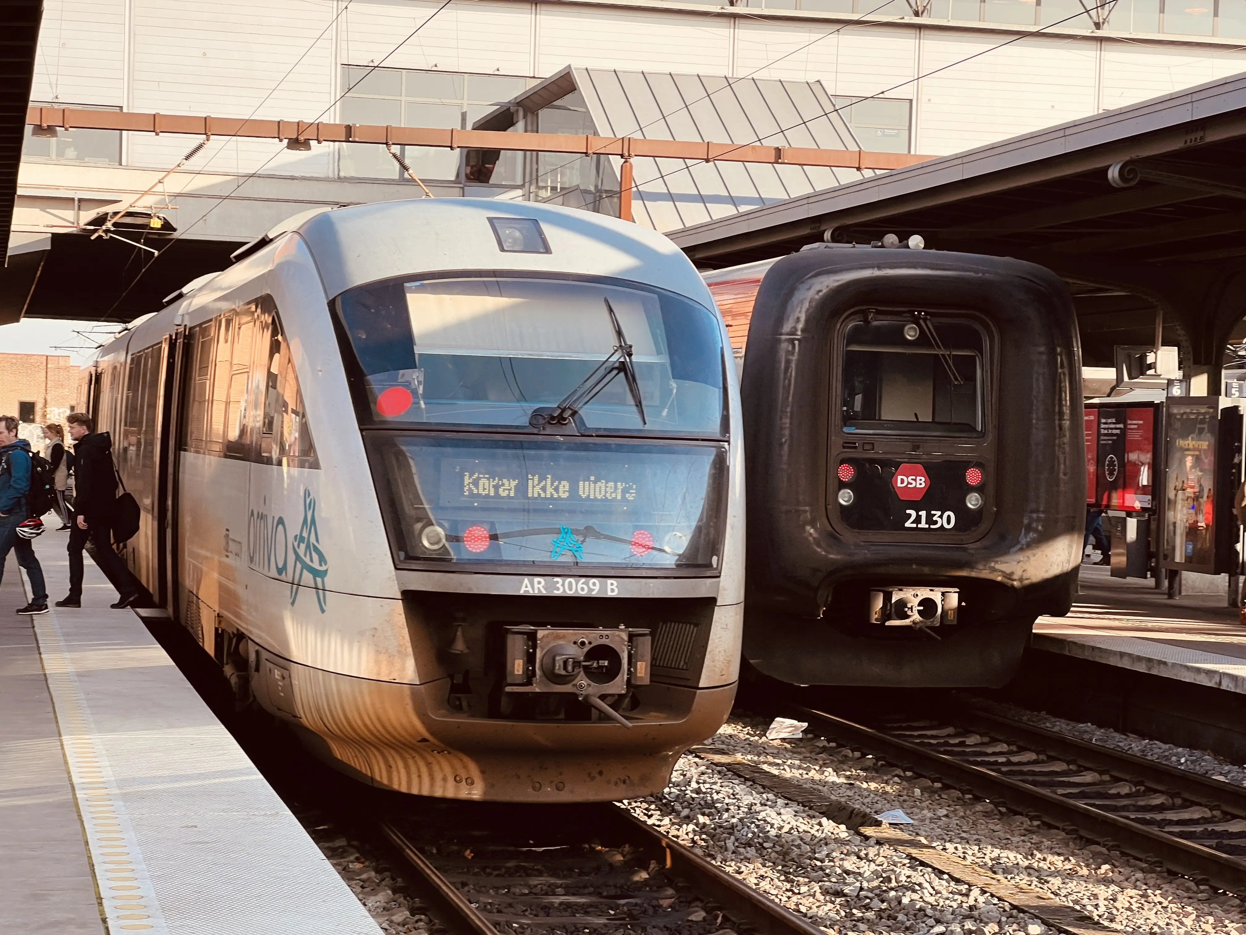 Billede af ARRIVA AR 3069, tidligere DSB MQ 4119-4919 fotograferet ud for Odense Banegård Center. Billede af ARRIVA AR 3069, tidligere DSB MQ 4119-4919 fotograferet ud for Odense Banegård Center.