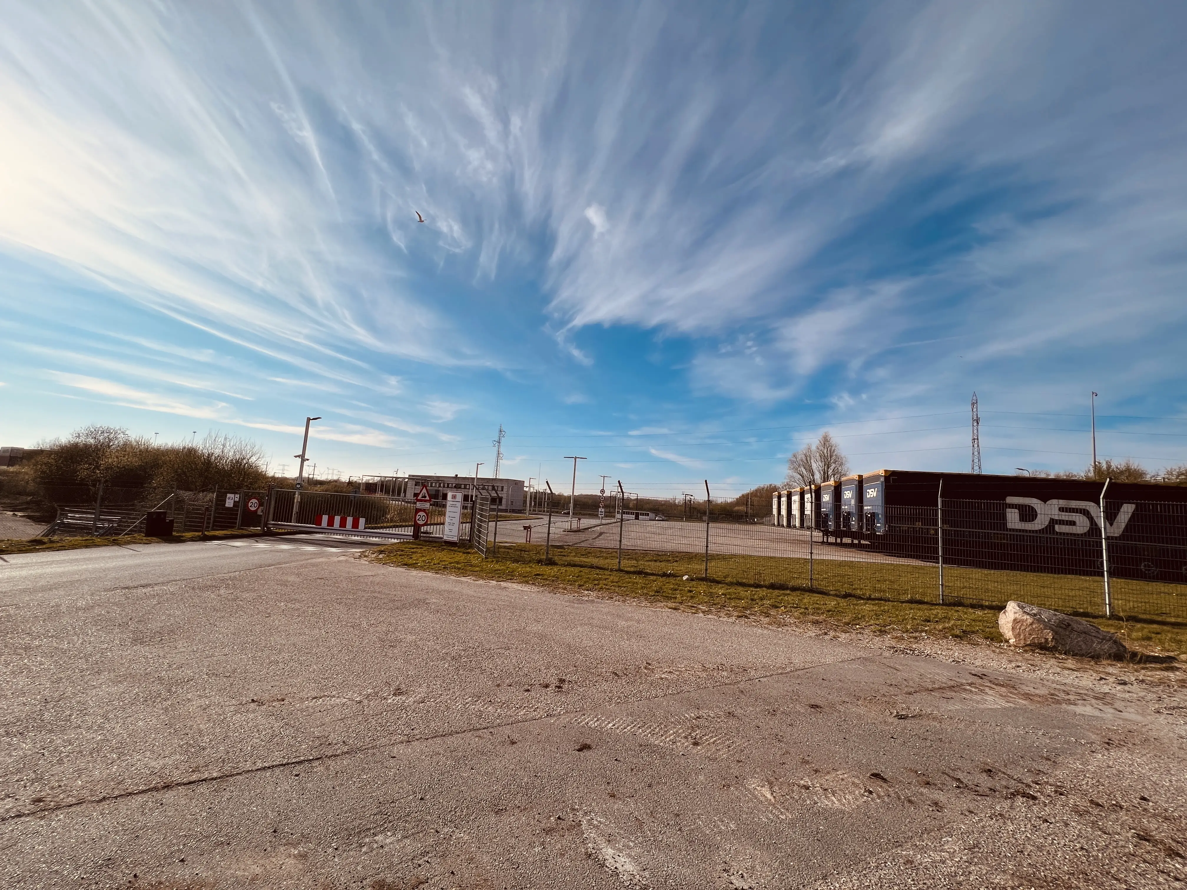 Billede af Taulov Kombiterminal. Billede af Taulov Kombiterminal.