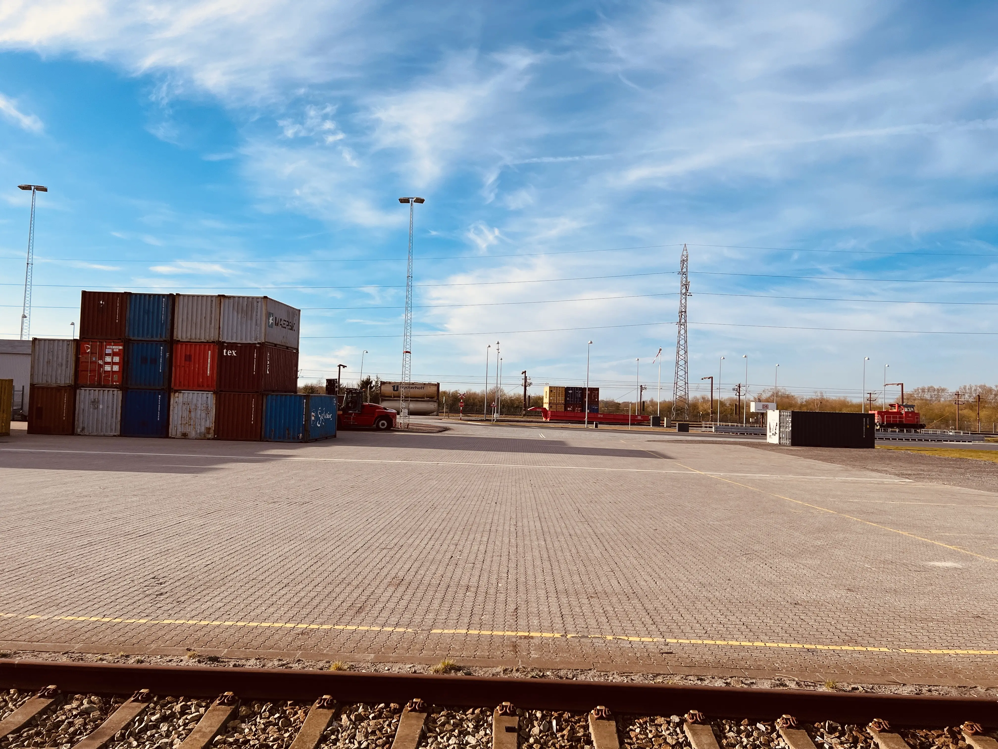 Billede af Taulov Kombiterminal. Billede af Taulov Kombiterminal.