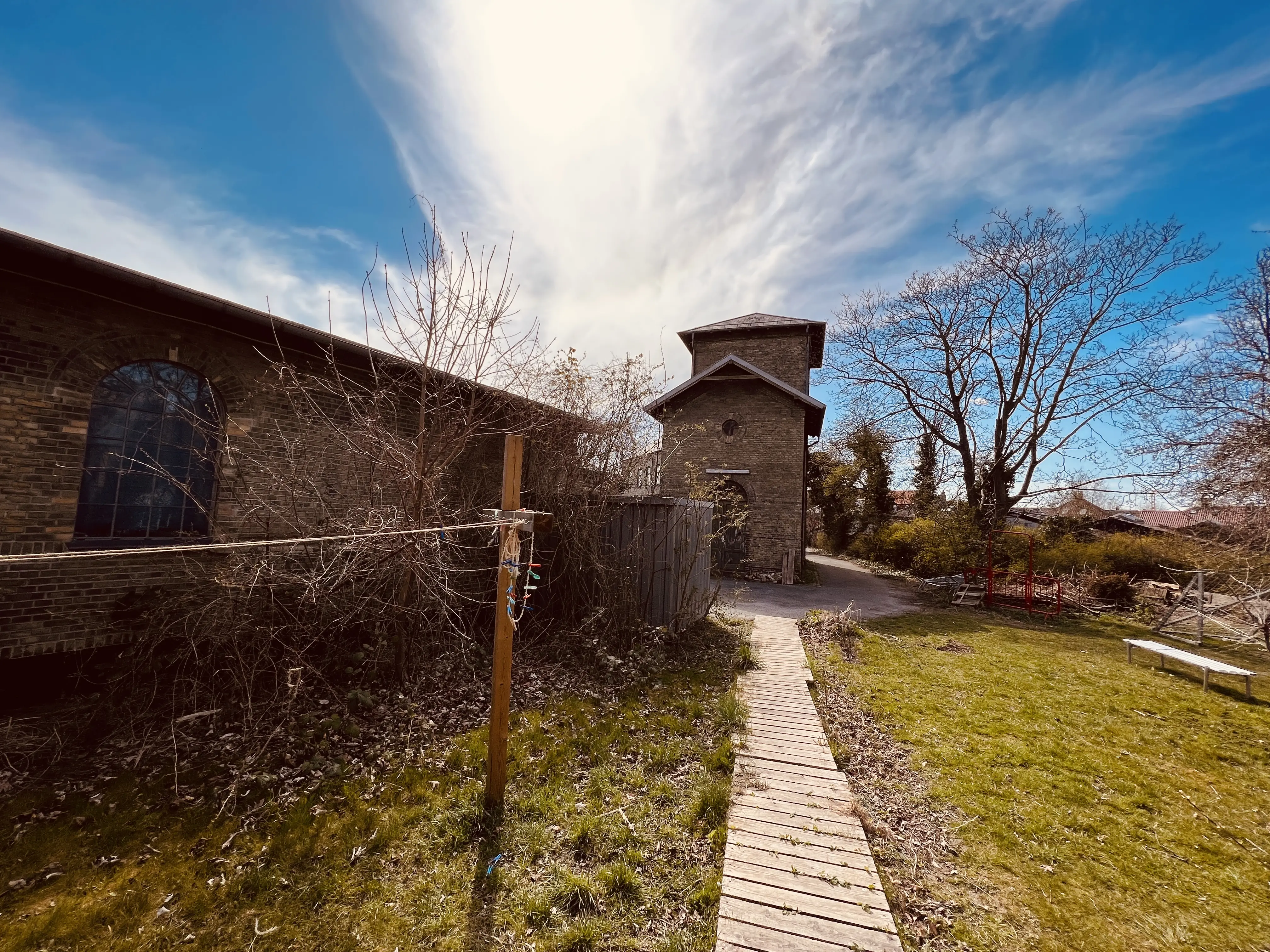 Billede af Roskilde Stations vandtårn.