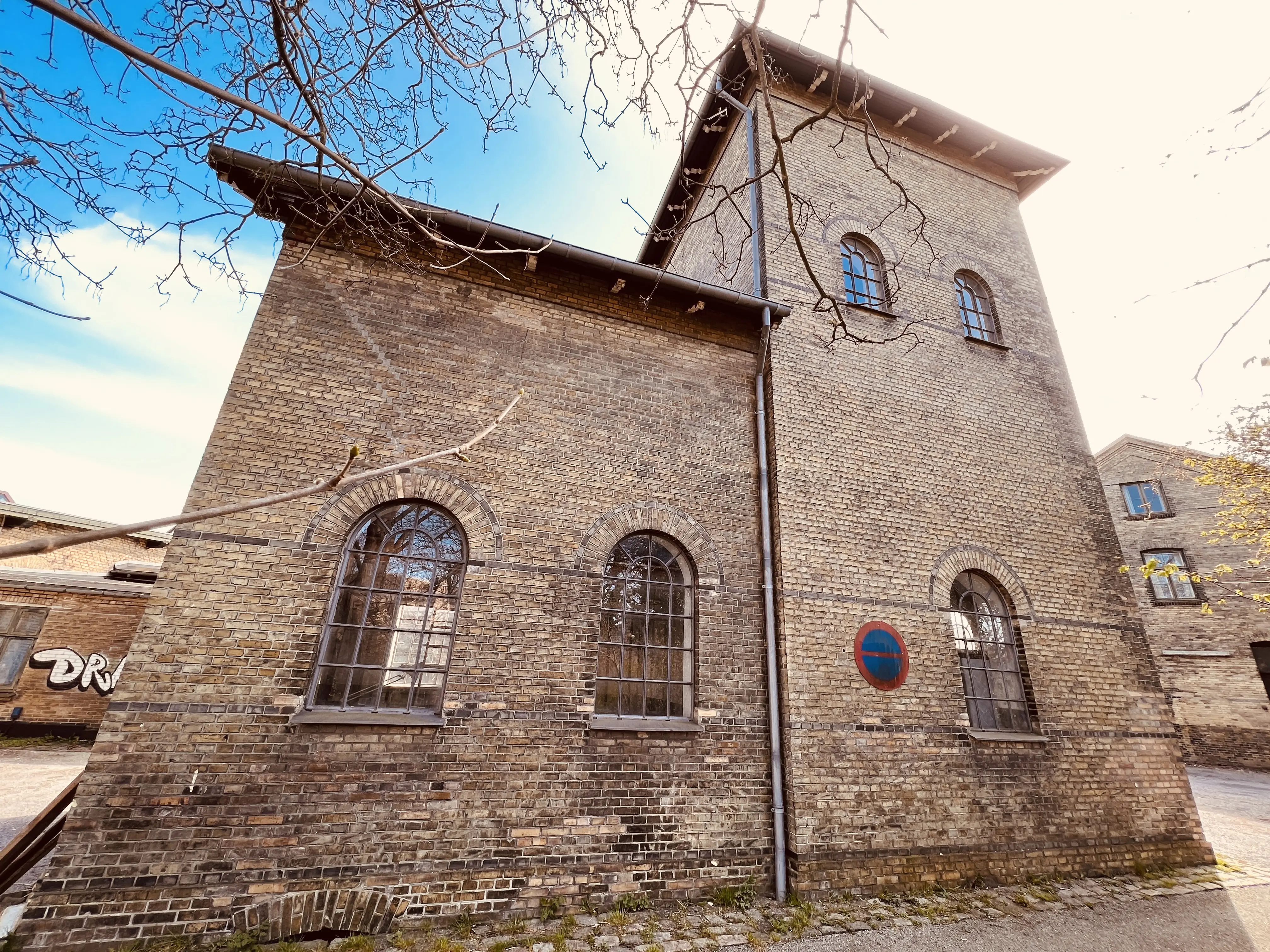Billede af Roskilde Stations vandtårn.