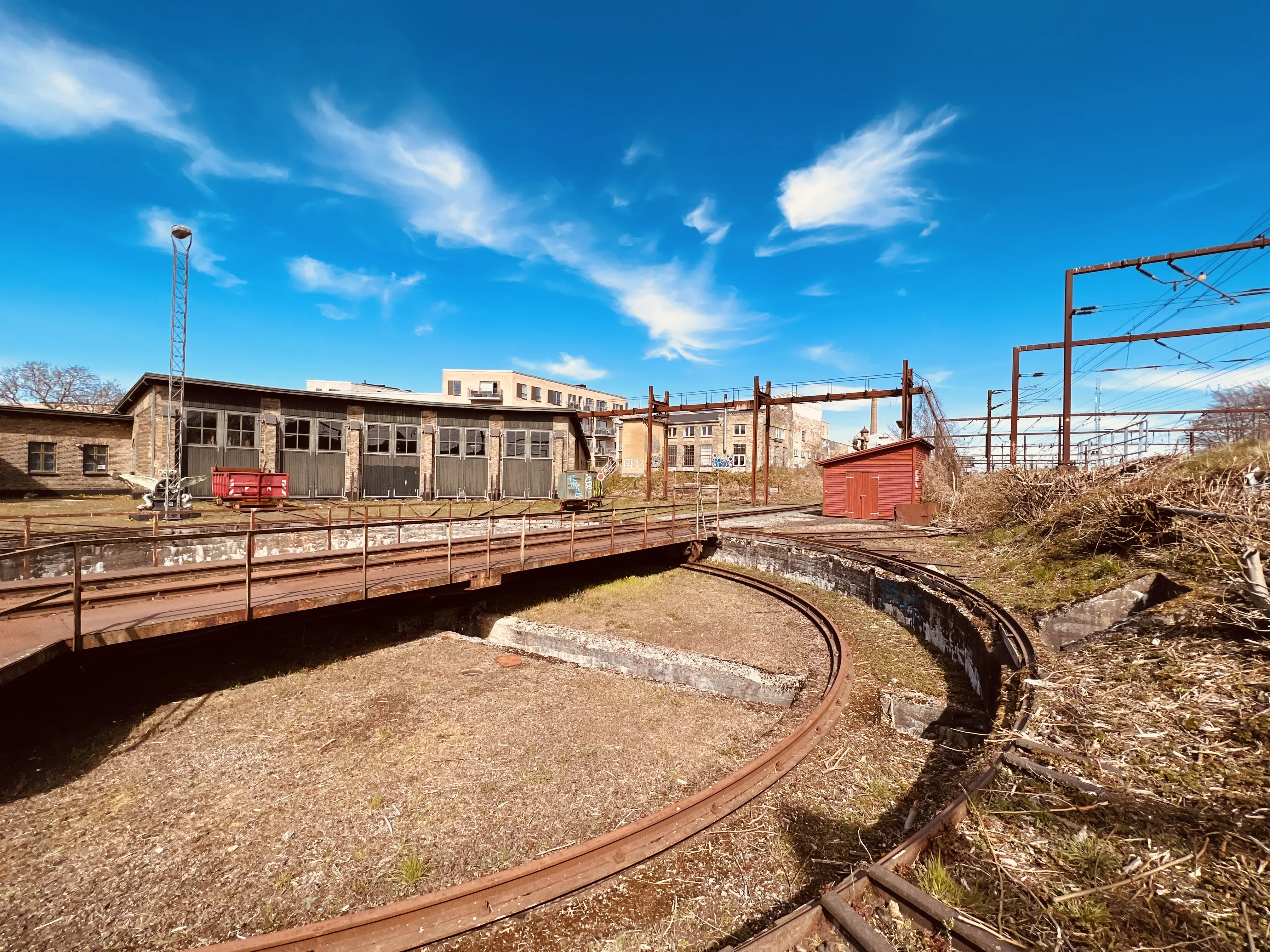 Billede af Roskilde Stations remise.