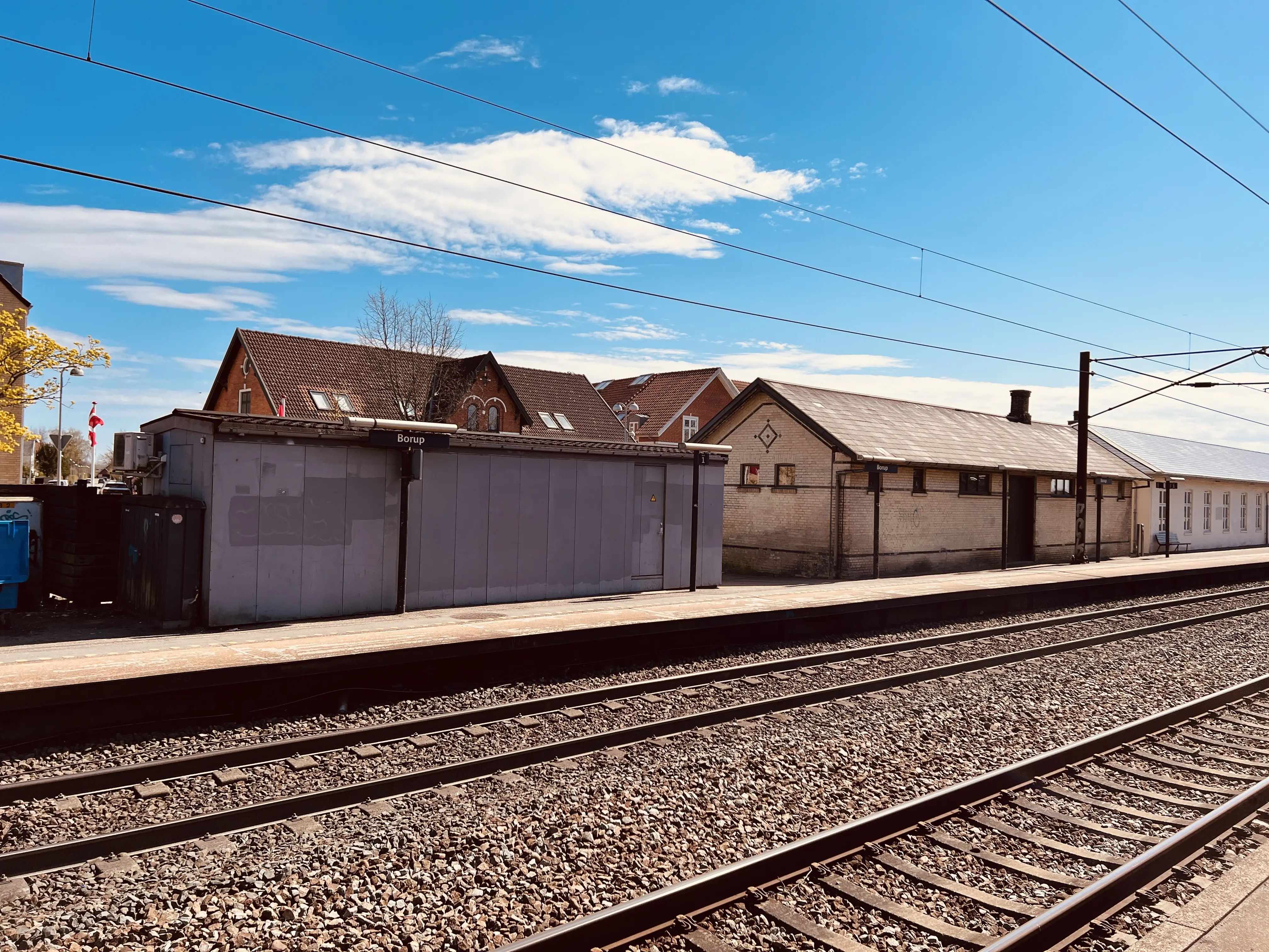Billede af Borup Stations varehus. Billede af Borup Stations varehus.